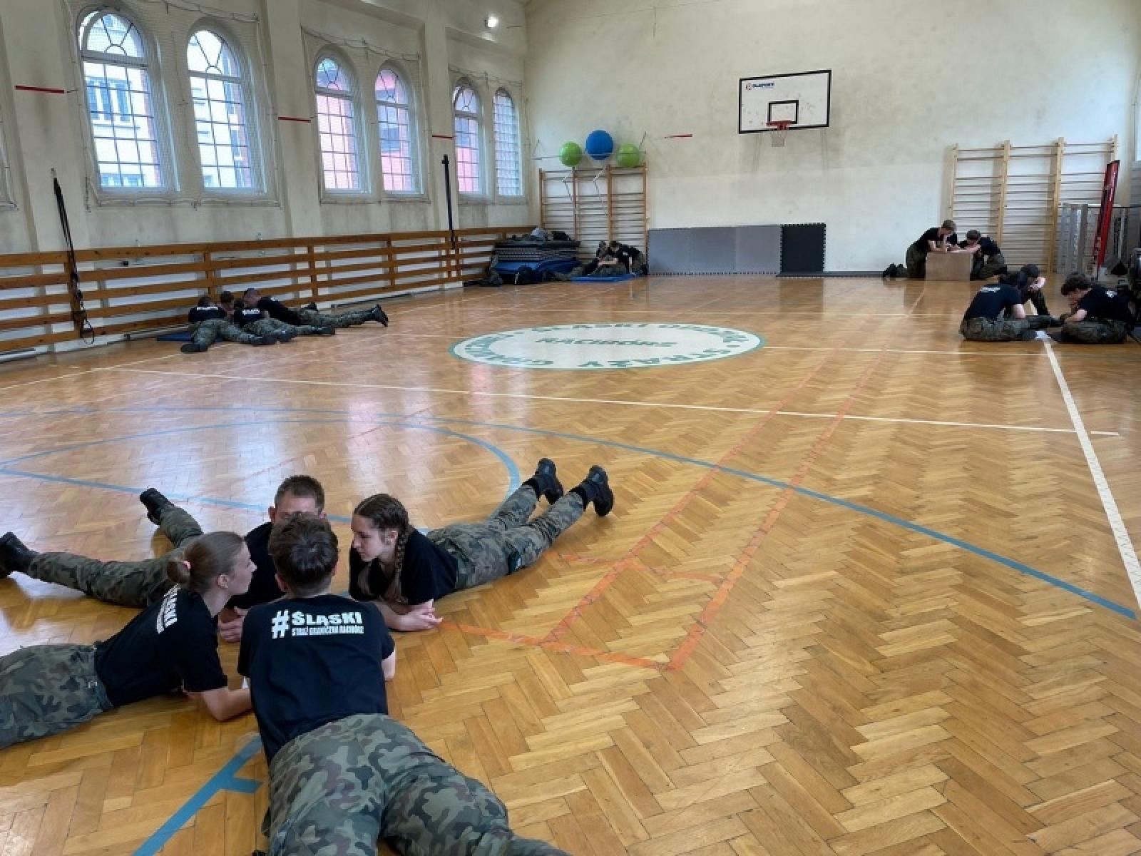 Zdjęcie w galerii na portalu naszraciborz.pl: I Drużynowe Zawody klas mundurowych o profilu Straży Granicznej wiadomości z regionu