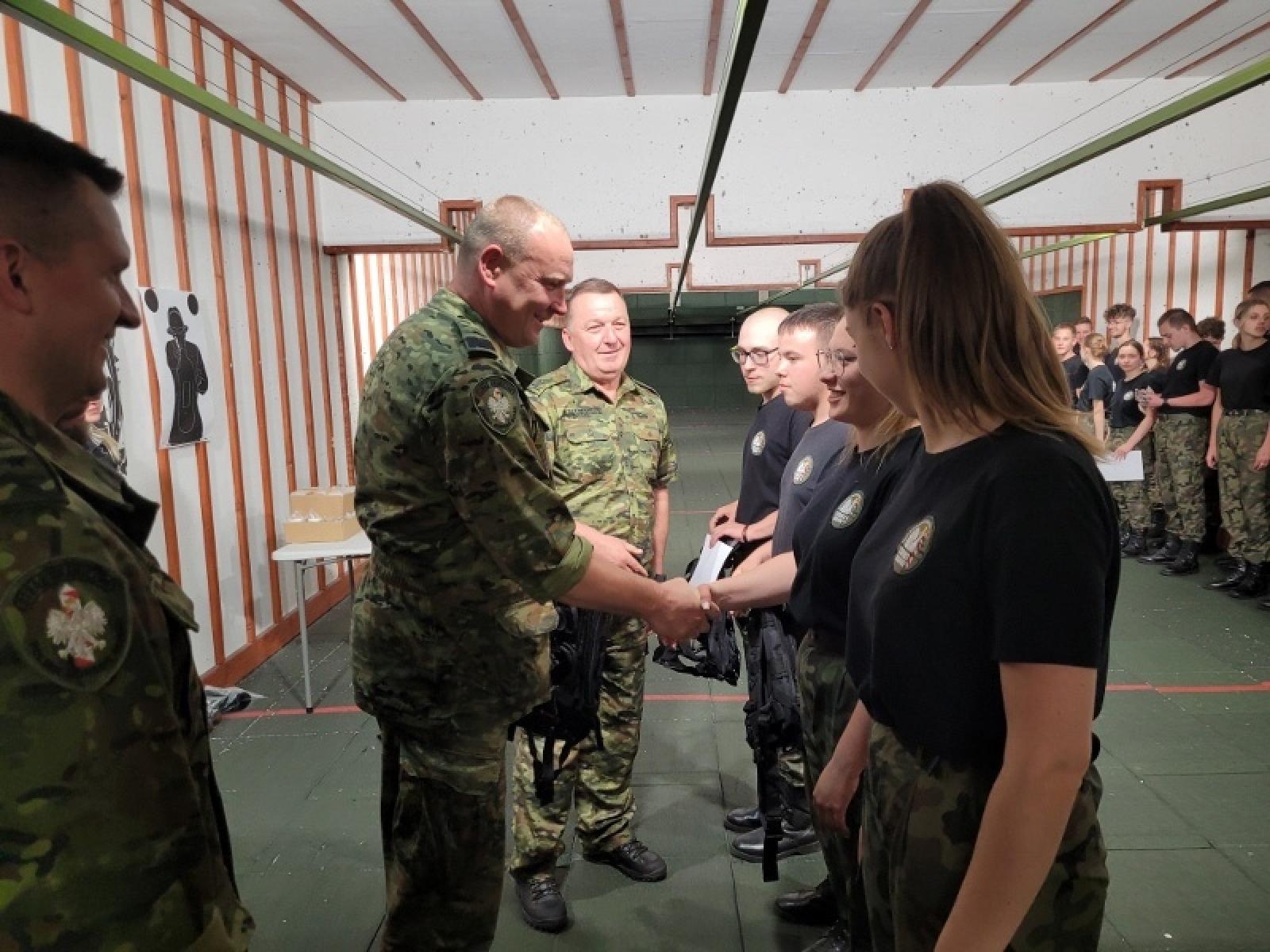 Zdjęcie w galerii na portalu naszraciborz.pl: I Drużynowe Zawody klas mundurowych o profilu Straży Granicznej wiadomości z regionu