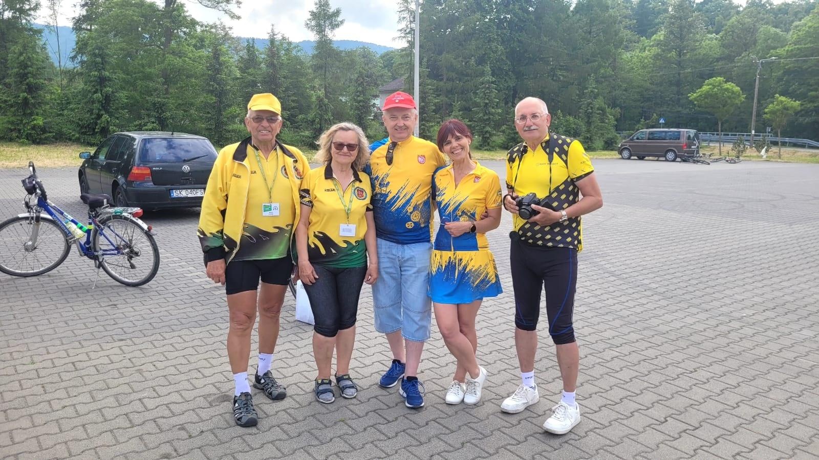 Zdjęcie w galerii na portalu naszraciborz.pl: Raciborzanie na zlocie przodowników turystyki kolarskiej wiadomości z regionu