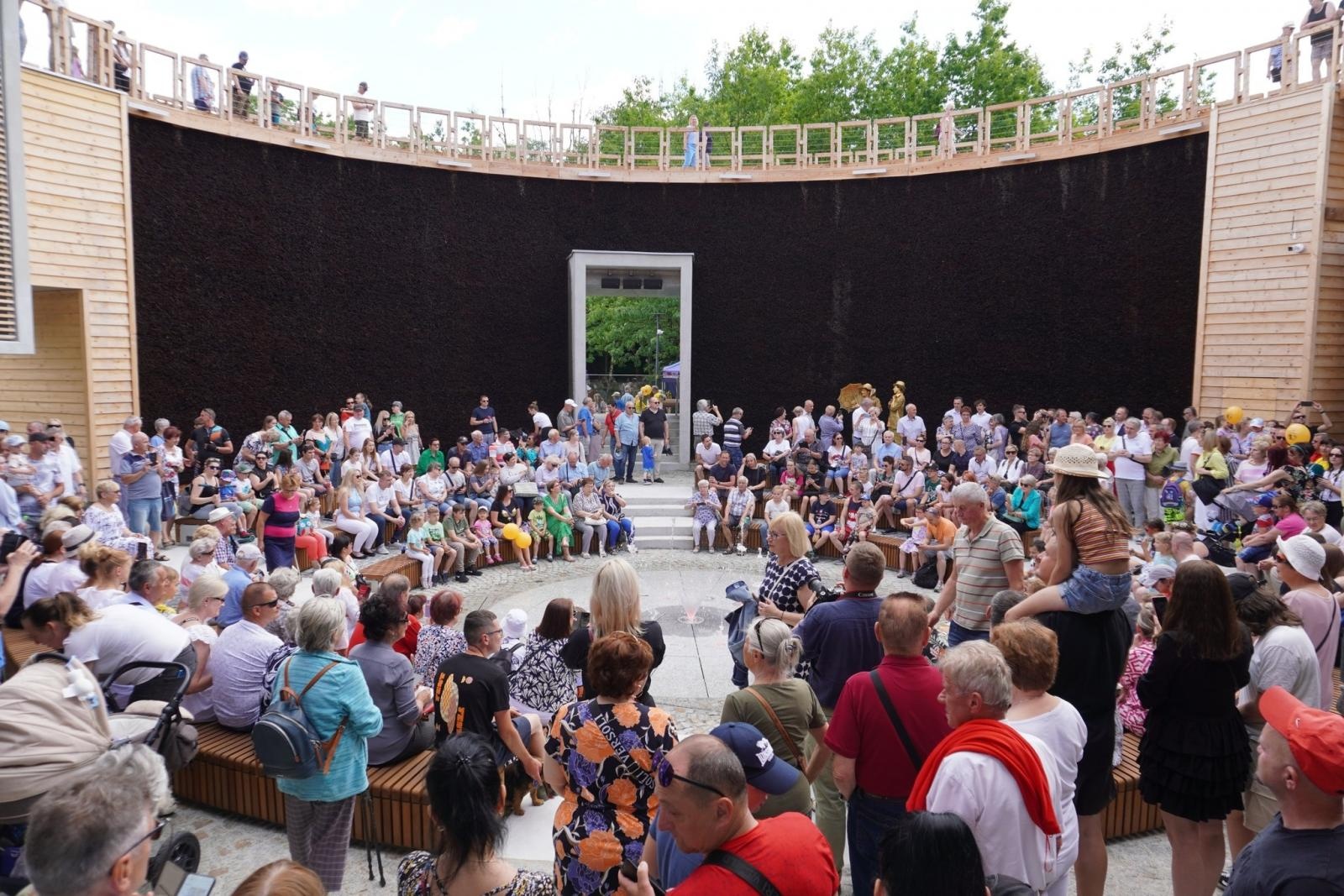 Zdjęcie w galerii na portalu naszraciborz.pl: Żorska tężnia droższa od raciborskiej. Jak wam się podoba? wiadomości z regionu