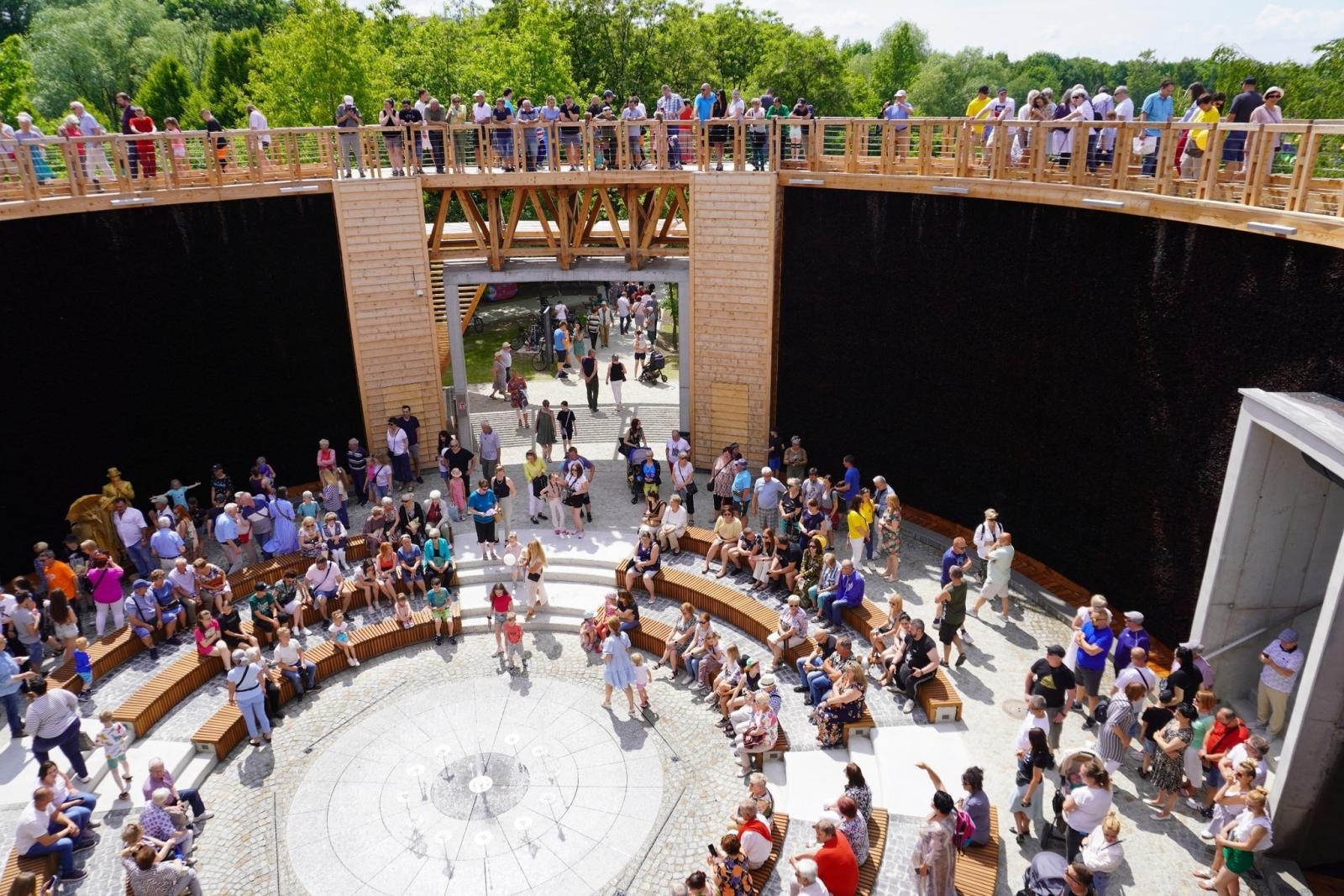 Zdjęcie w galerii na portalu naszraciborz.pl: Żorska tężnia droższa od raciborskiej. Jak wam się podoba? wiadomości z regionu