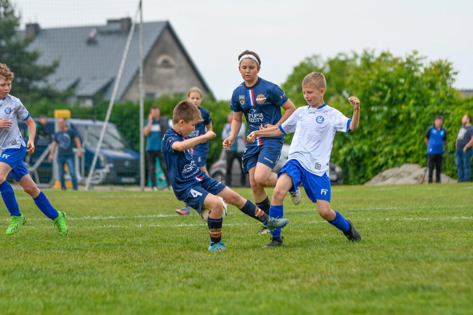 Zdjęcie w galerii na portalu naszraciborz.pl: Górnik Zabrze wygrał turniej im. Huberta Kostki w Markowicach [FOTO] wiadomości z regionu