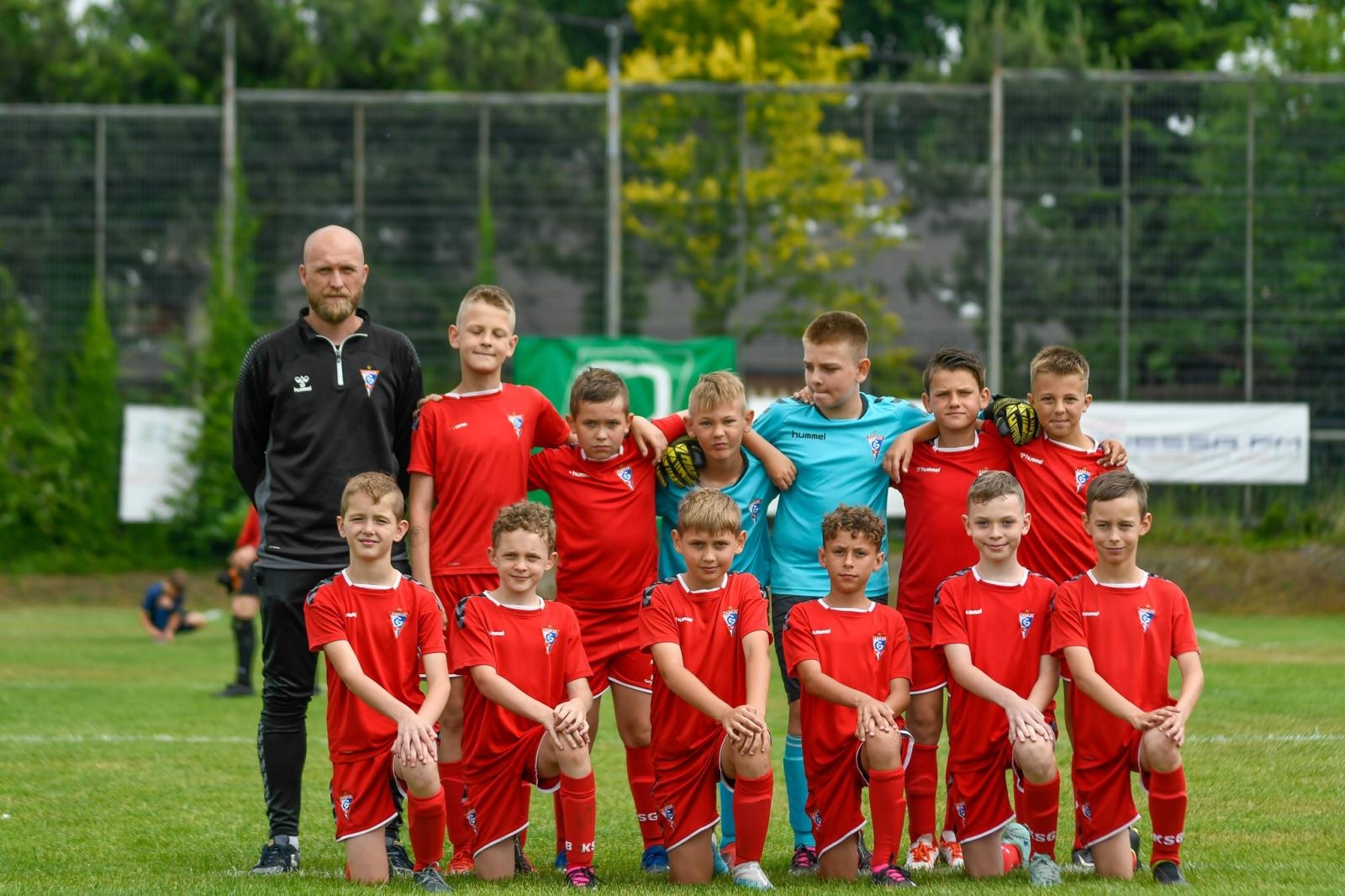 Zdjęcie w galerii na portalu naszraciborz.pl: Górnik Zabrze wygrał turniej im. Huberta Kostki w Markowicach [FOTO] wiadomości z regionu