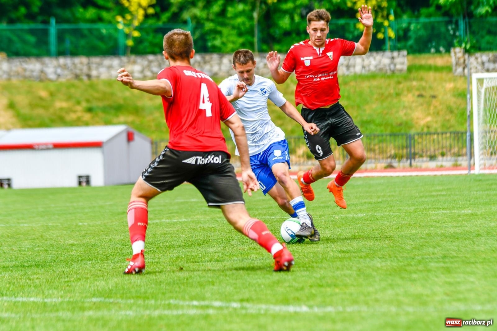 Zdjęcie w galerii na portalu naszraciborz.pl: Unia Racibórz porażką z Tychami żegna IV ligę wiadomości z regionu
