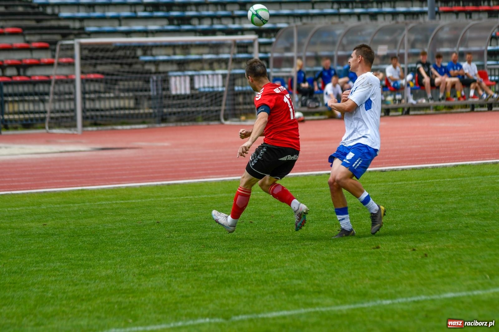 Zdjęcie w galerii na portalu naszraciborz.pl: Unia Racibórz porażką z Tychami żegna IV ligę wiadomości z regionu