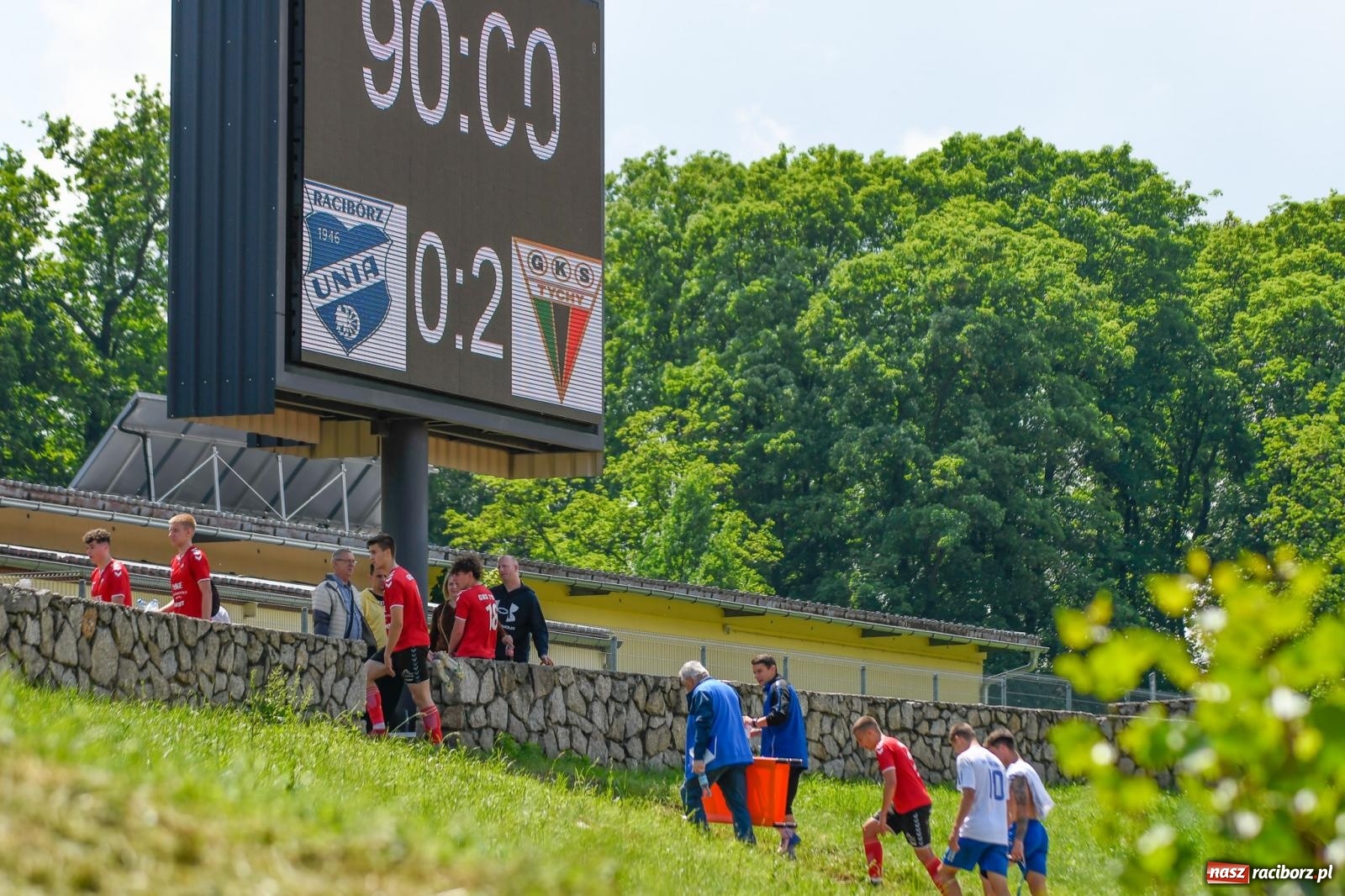 Zdjęcie w galerii na portalu naszraciborz.pl: Unia Racibórz porażką z Tychami żegna IV ligę wiadomości z regionu