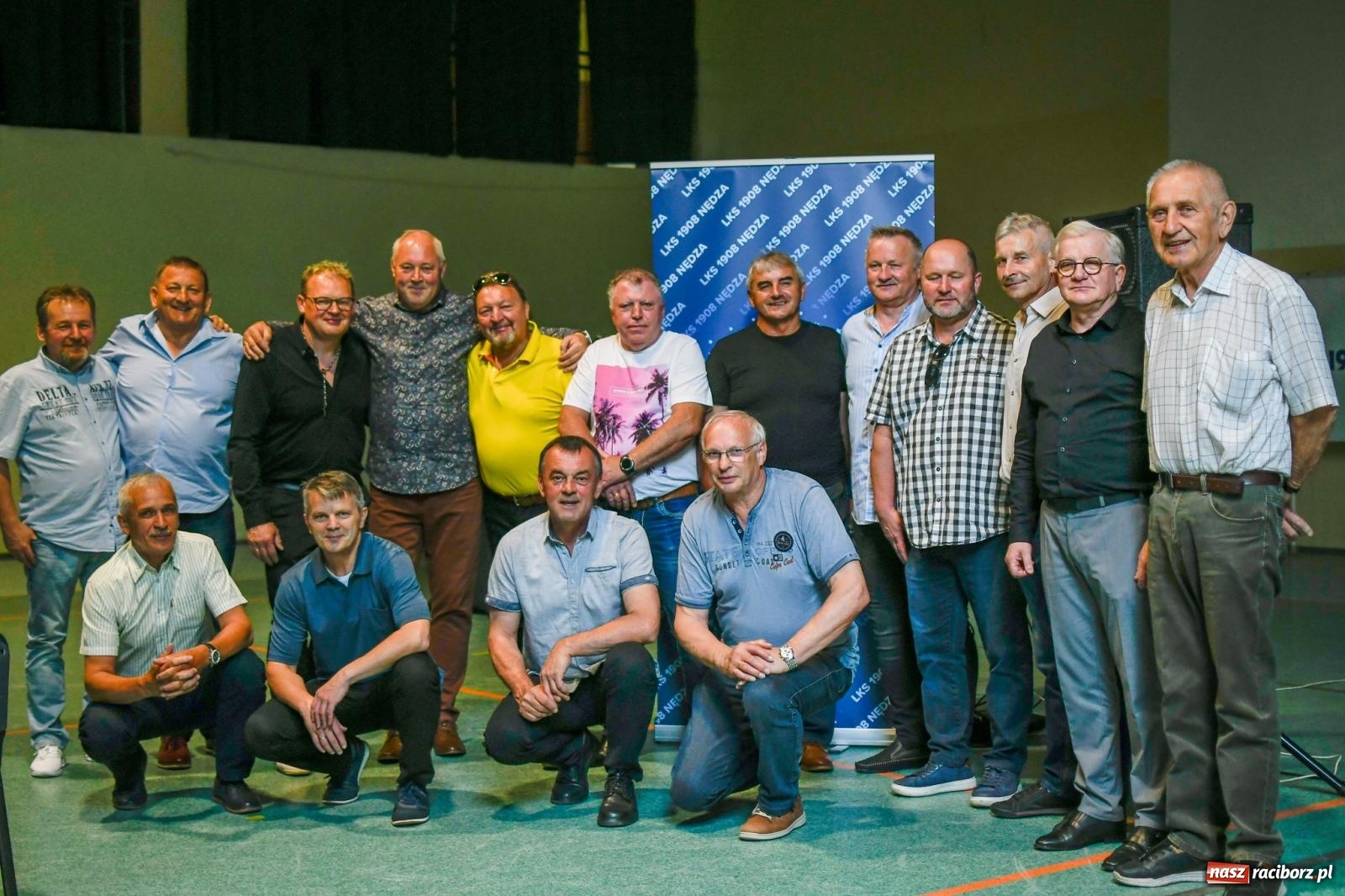 Zdjęcie w galerii na portalu naszraciborz.pl: Piłkarskie spotkanie pokoleń w Nędzy [FOTO i WIDEO] wiadomości z regionu