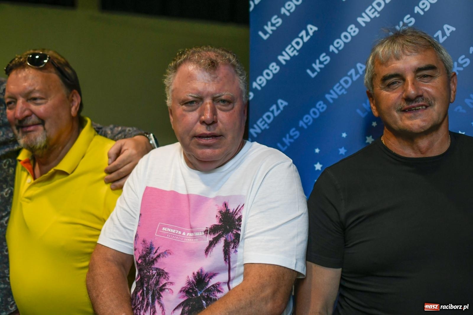 Zdjęcie w galerii na portalu naszraciborz.pl: Piłkarskie spotkanie pokoleń w Nędzy [FOTO i WIDEO] wiadomości z regionu