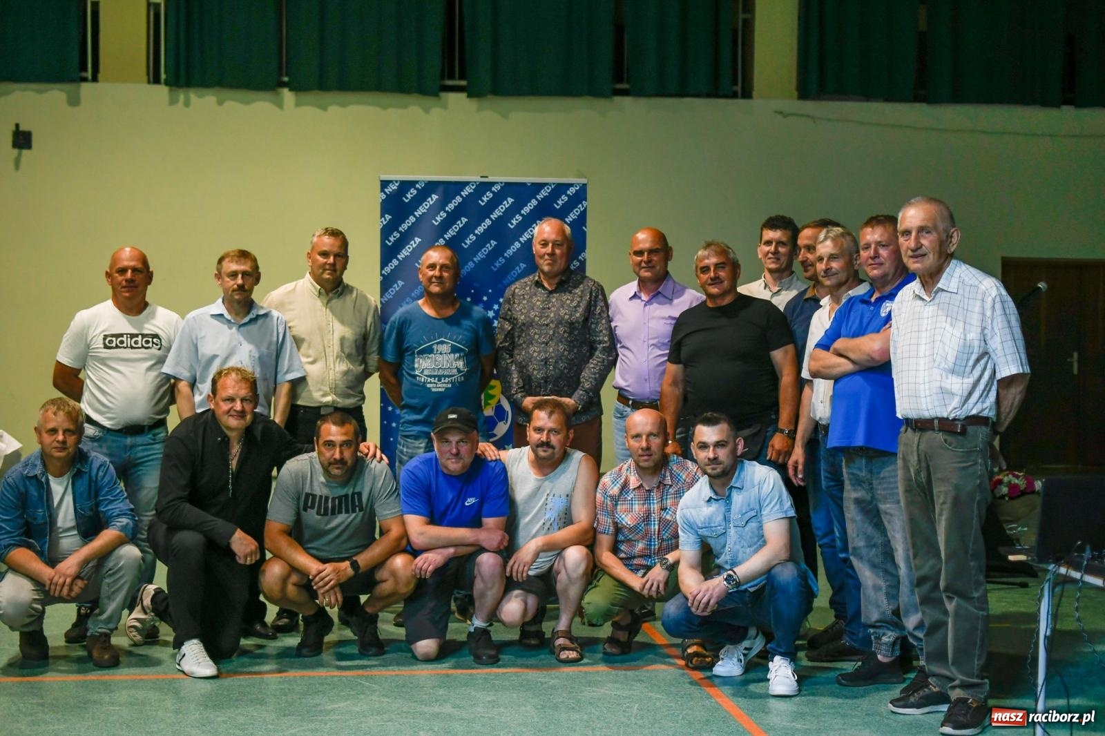 Zdjęcie w galerii na portalu naszraciborz.pl: Piłkarskie spotkanie pokoleń w Nędzy [FOTO i WIDEO] wiadomości z regionu