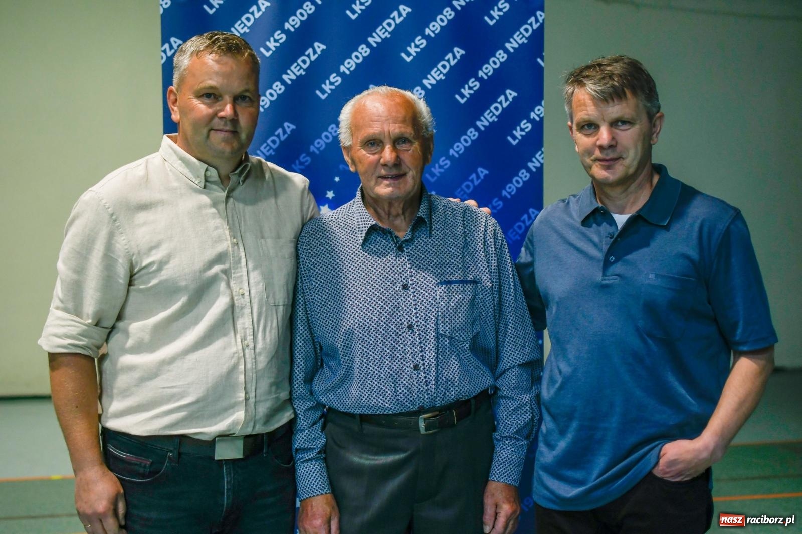 Zdjęcie w galerii na portalu naszraciborz.pl: Piłkarskie spotkanie pokoleń w Nędzy [FOTO i WIDEO] wiadomości z regionu