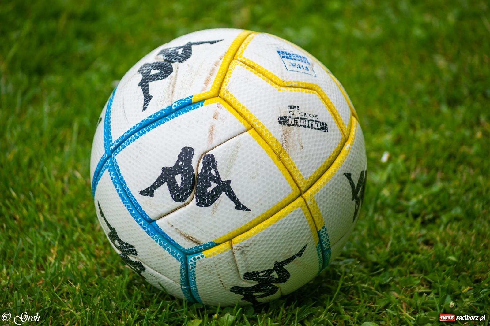 Zdjęcie w galerii na portalu naszraciborz.pl: O mistrzostwie zdecyduje ostatnia kolejka. Państwo Kubikowie z podziękowaniami [FOTO] wiadomości z regionu