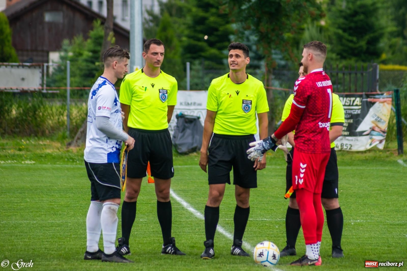 Zdjęcie w galerii na portalu naszraciborz.pl: O mistrzostwie zdecyduje ostatnia kolejka. Państwo Kubikowie z podziękowaniami [FOTO] wiadomości z regionu