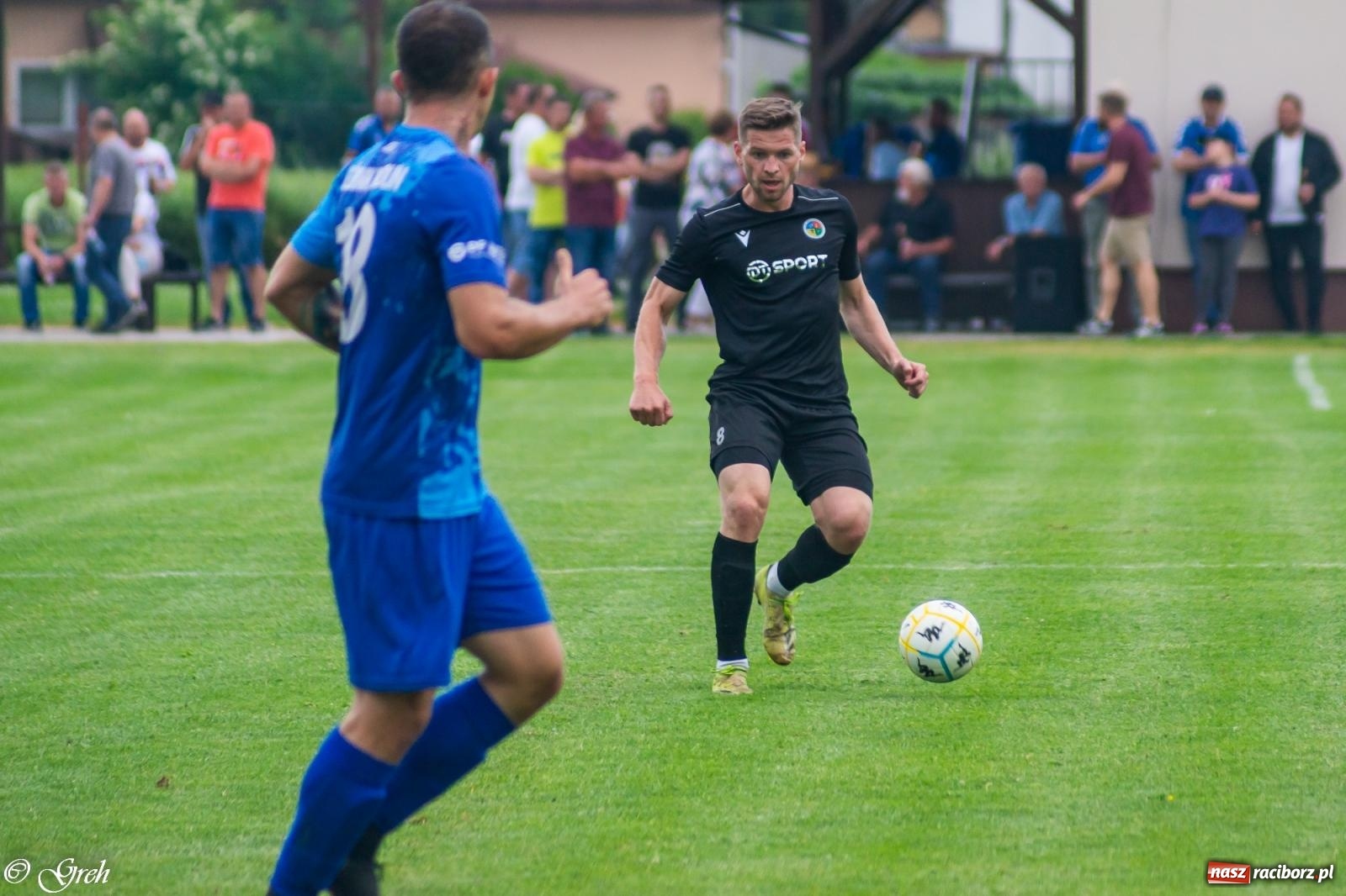 Zdjęcie w galerii na portalu naszraciborz.pl: O mistrzostwie zdecyduje ostatnia kolejka. Państwo Kubikowie z podziękowaniami [FOTO] wiadomości z regionu