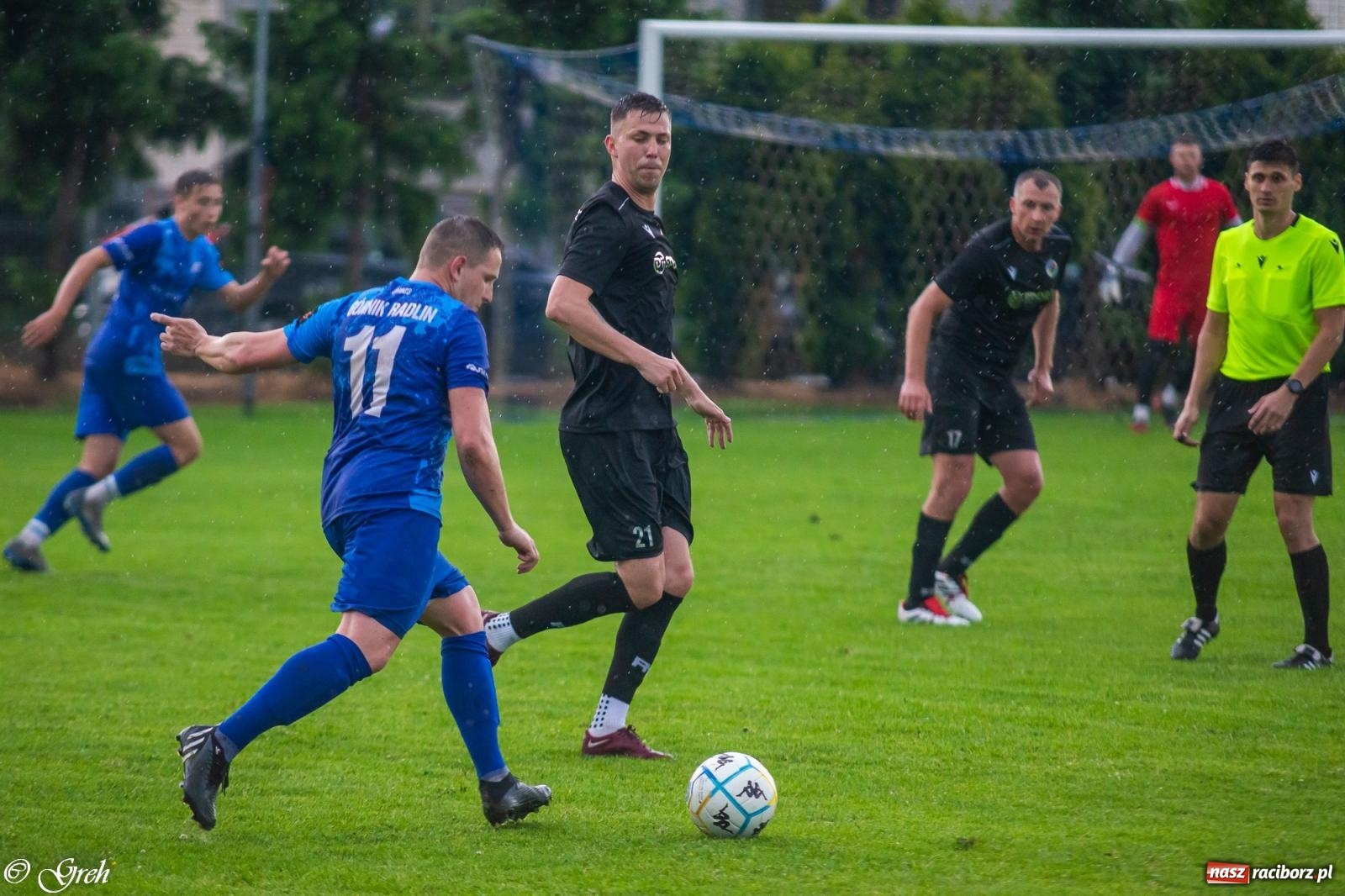 Zdjęcie w galerii na portalu naszraciborz.pl: O mistrzostwie zdecyduje ostatnia kolejka. Państwo Kubikowie z podziękowaniami [FOTO] wiadomości z regionu