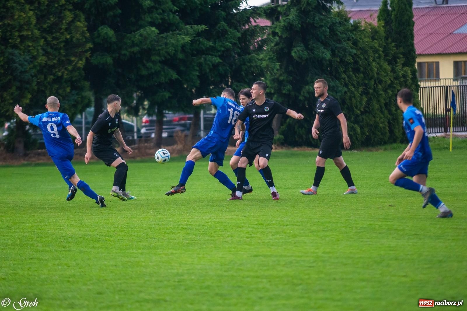 Zdjęcie w galerii na portalu naszraciborz.pl: O mistrzostwie zdecyduje ostatnia kolejka. Państwo Kubikowie z podziękowaniami [FOTO] wiadomości z regionu