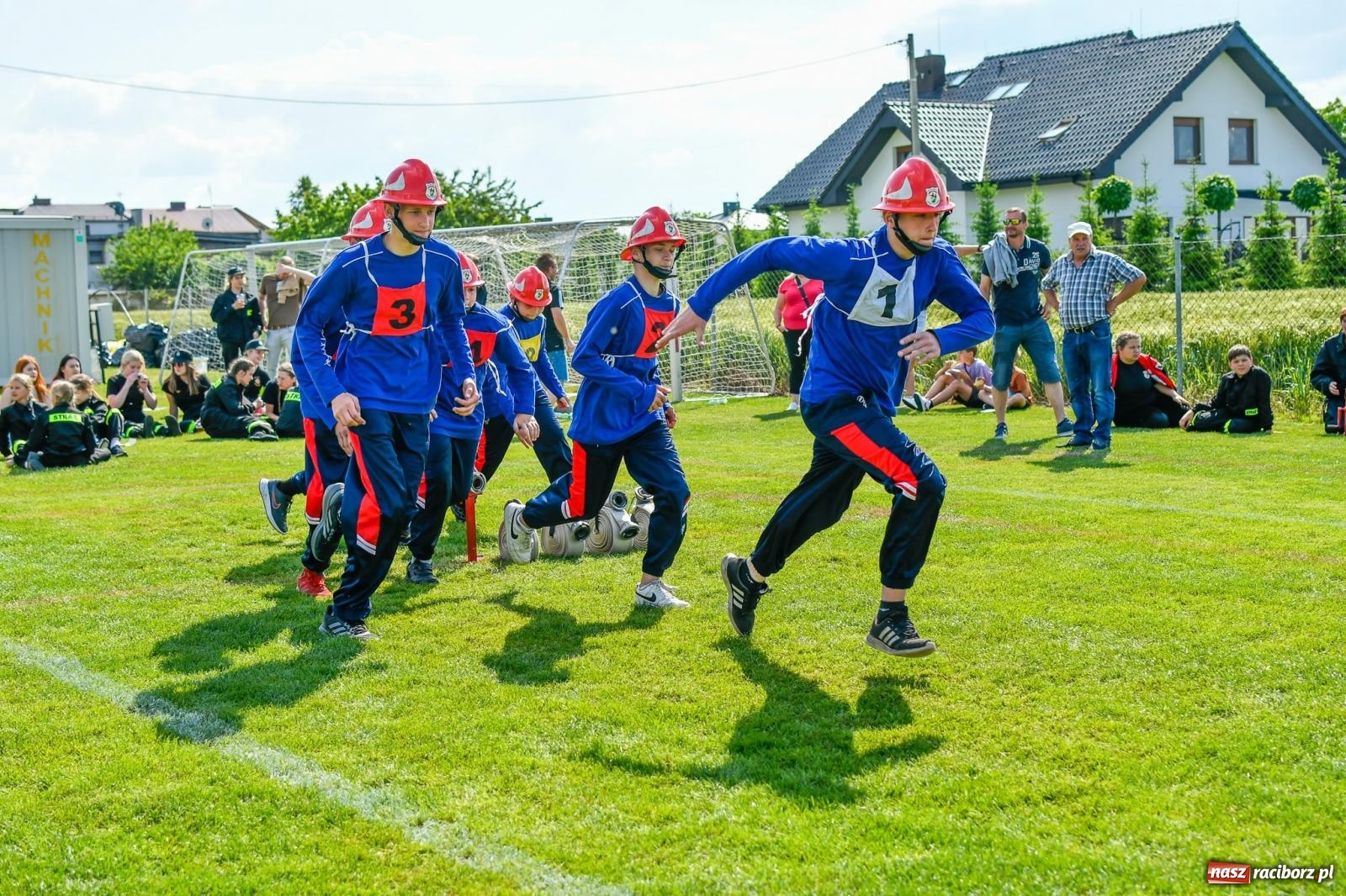 Zdjęcie w galerii na portalu naszraciborz.pl: OSP Krzanowice z Pucharem Burmistrza wiadomości z regionu