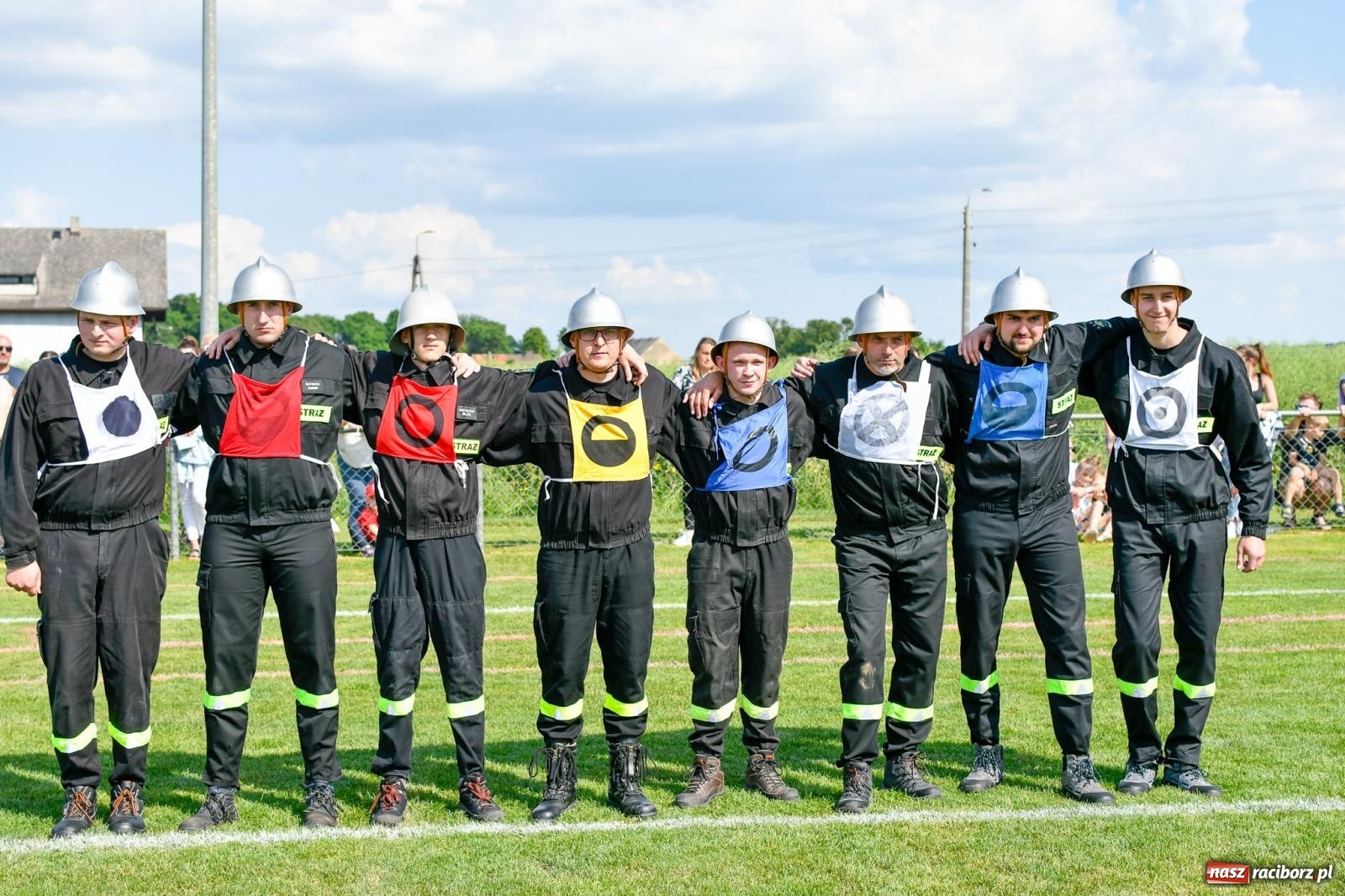Zdjęcie w galerii na portalu naszraciborz.pl: OSP Krzanowice z Pucharem Burmistrza wiadomości z regionu
