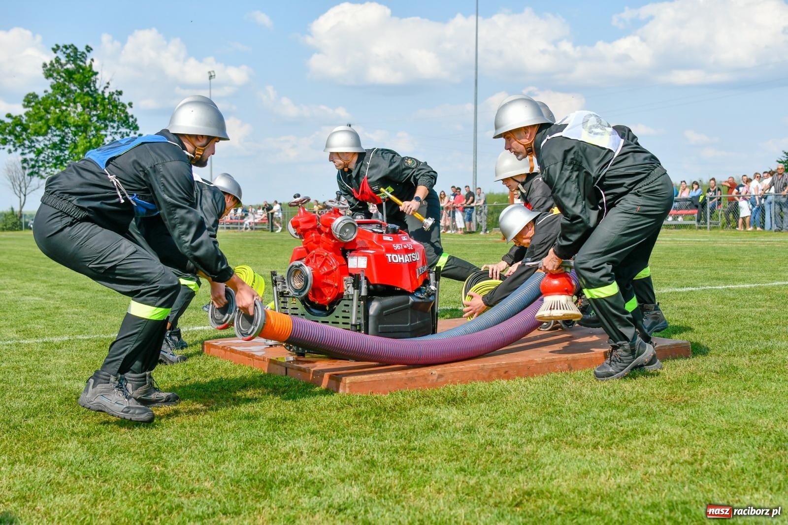 Zdjęcie w galerii na portalu naszraciborz.pl: OSP Krzanowice z Pucharem Burmistrza wiadomości z regionu