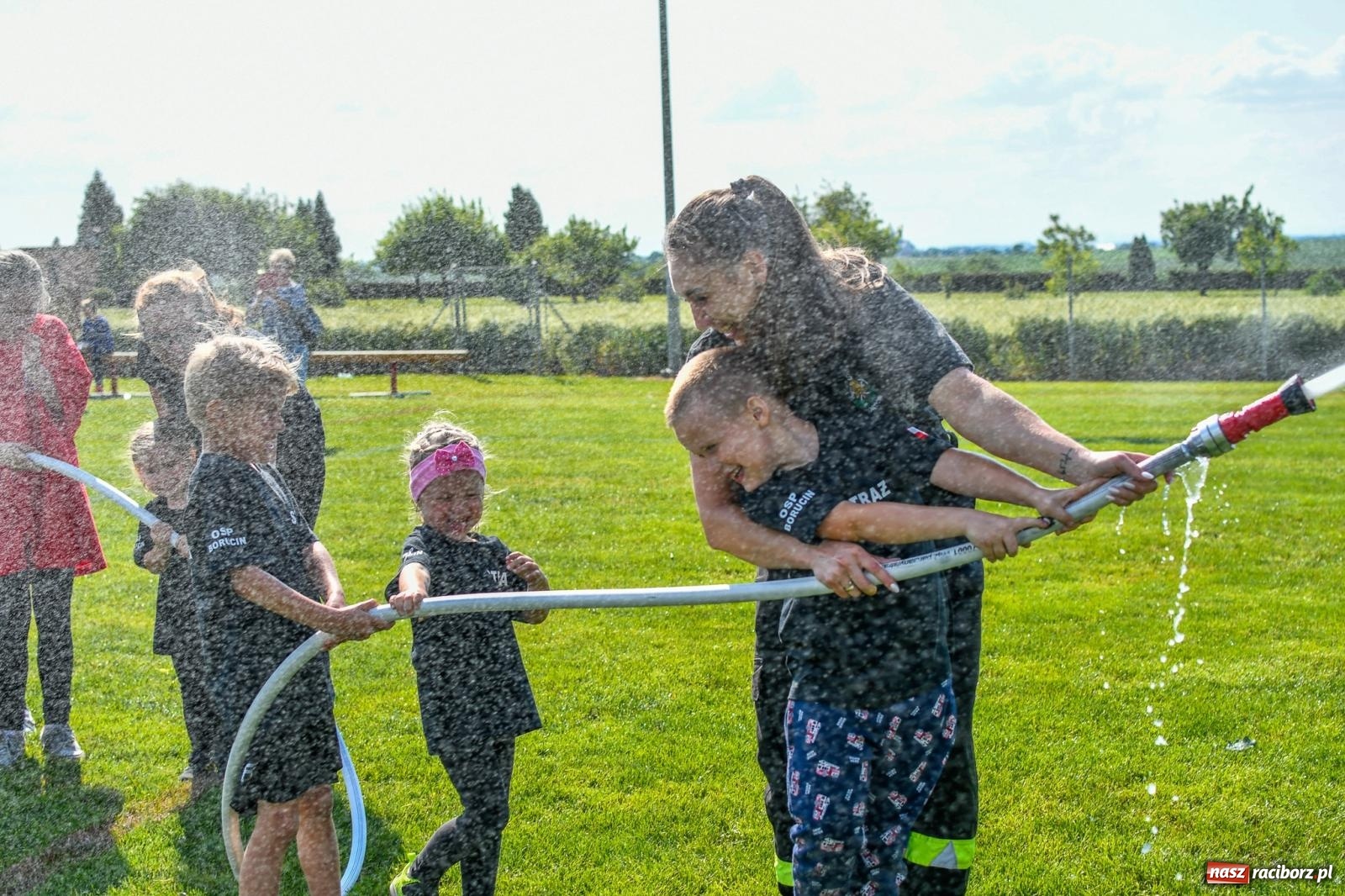 Zdjęcie w galerii na portalu naszraciborz.pl: OSP Krzanowice z Pucharem Burmistrza wiadomości z regionu