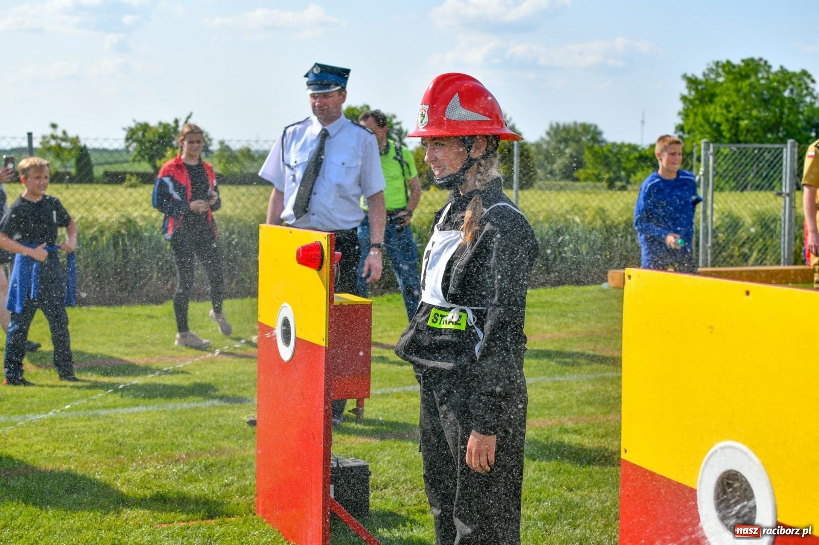 Zdjęcie w galerii na portalu naszraciborz.pl: OSP Krzanowice z Pucharem Burmistrza wiadomości z regionu