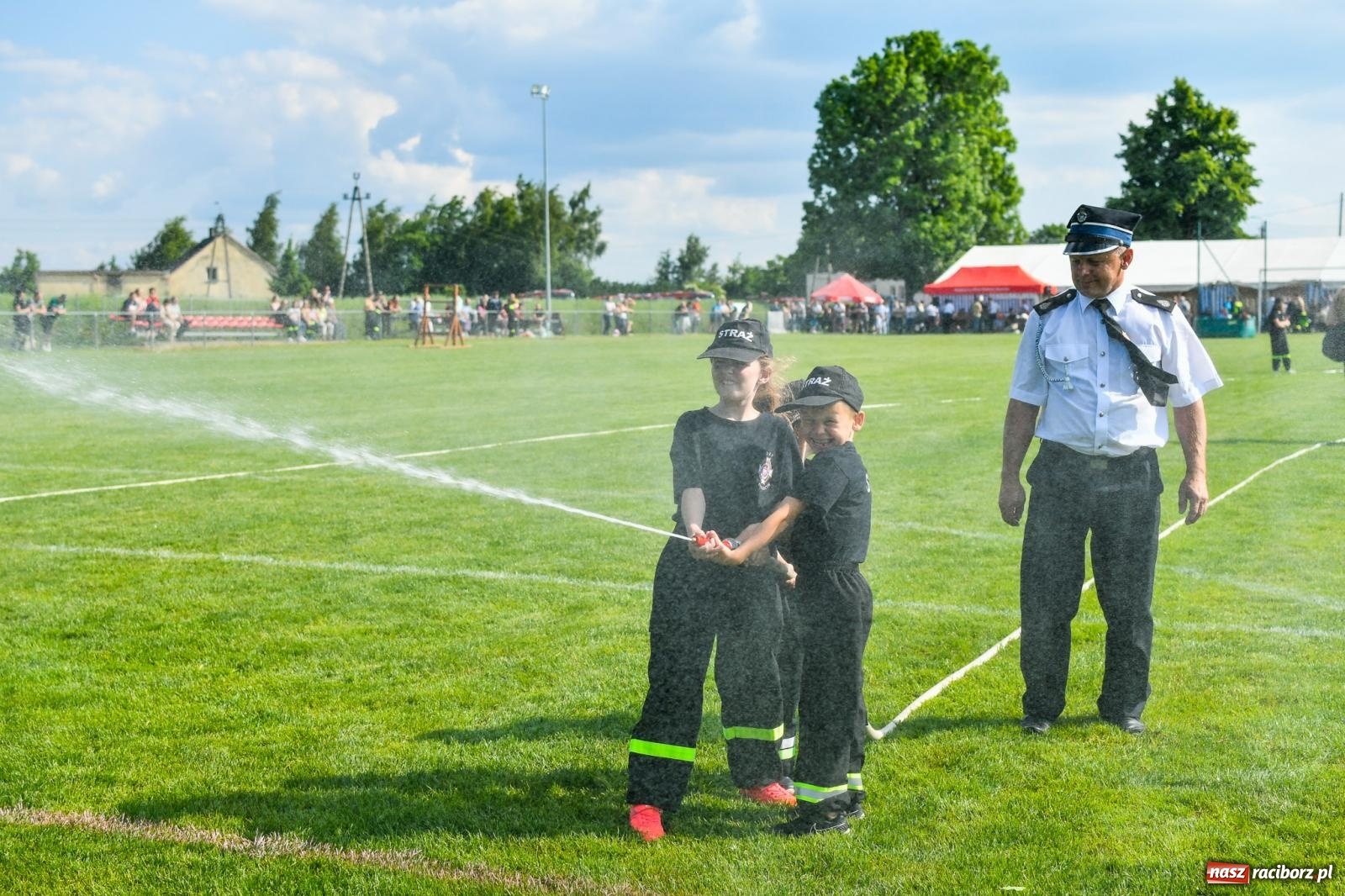 Zdjęcie w galerii na portalu naszraciborz.pl: OSP Krzanowice z Pucharem Burmistrza wiadomości z regionu