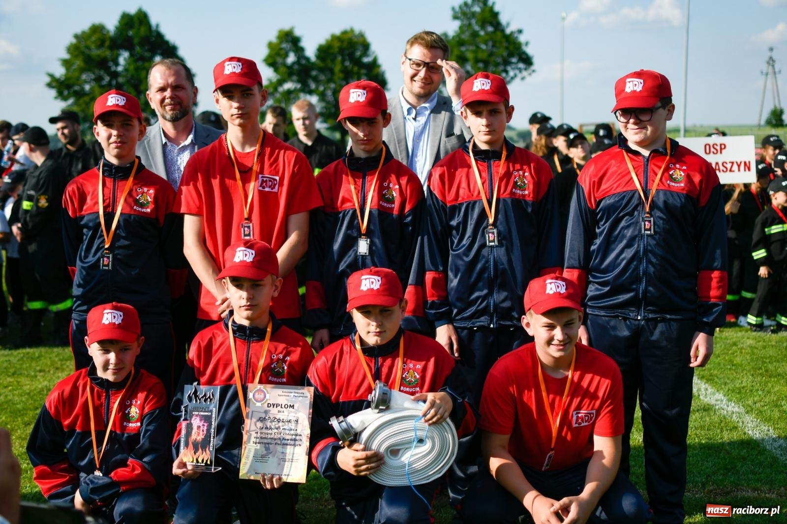 Zdjęcie w galerii na portalu naszraciborz.pl: OSP Krzanowice z Pucharem Burmistrza wiadomości z regionu