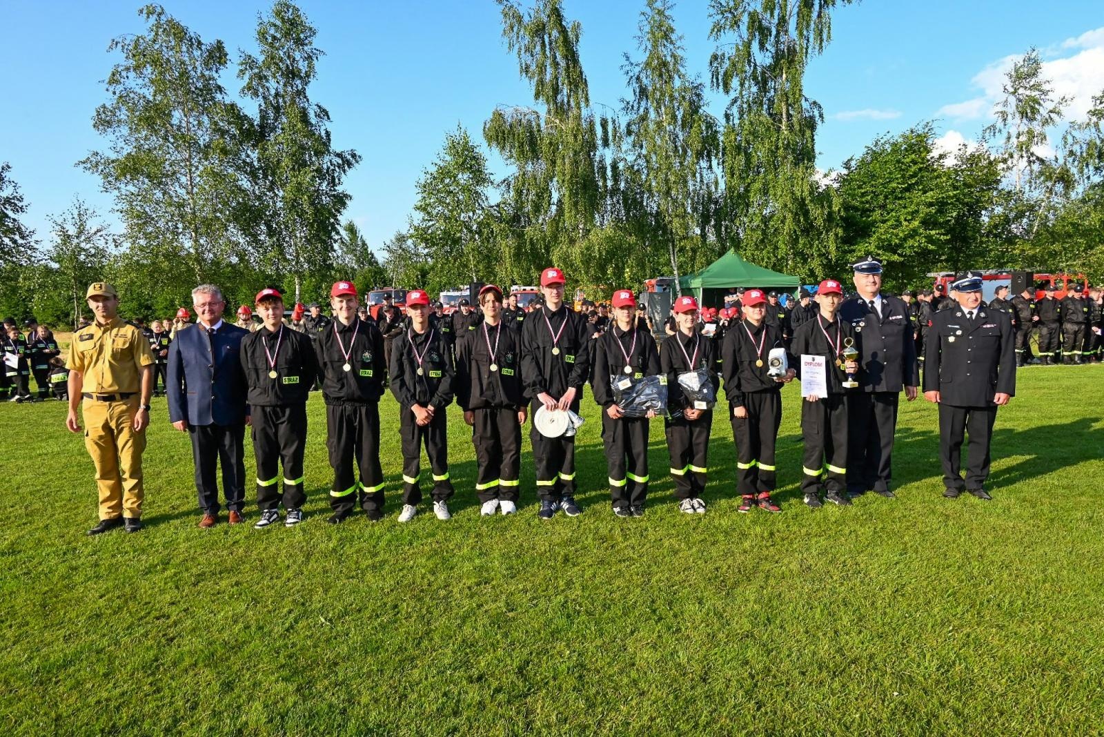 Zdjęcie w galerii na portalu naszraciborz.pl: Rudyszwałd na strażackim tronie w gminie Krzyżanowice wiadomości z regionu