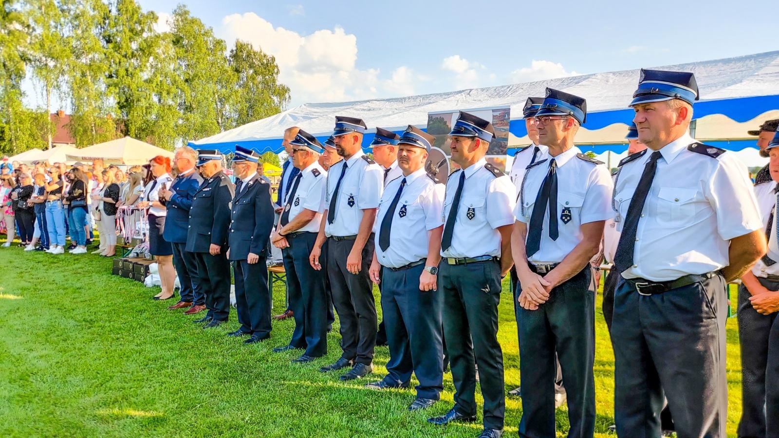 Zdjęcie w galerii na portalu naszraciborz.pl: Rudyszwałd na strażackim tronie w gminie Krzyżanowice wiadomości z regionu