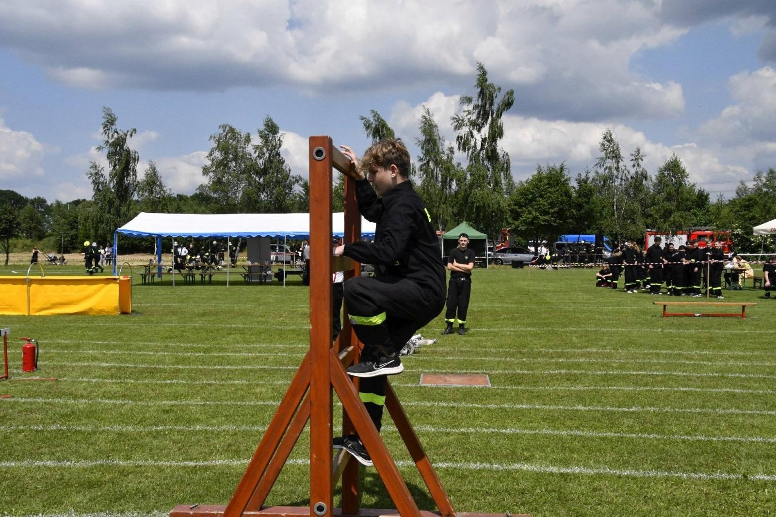 Zdjęcie w galerii na portalu naszraciborz.pl: Rudyszwałd na strażackim tronie w gminie Krzyżanowice wiadomości z regionu