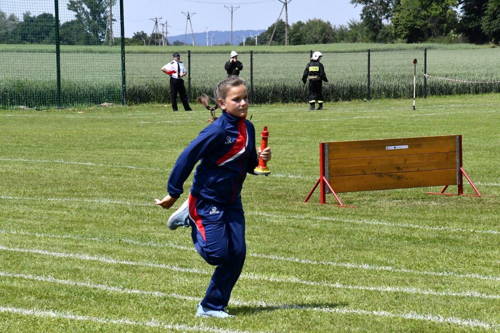 Zdjęcie w galerii na portalu naszraciborz.pl: Rudyszwałd na strażackim tronie w gminie Krzyżanowice wiadomości z regionu