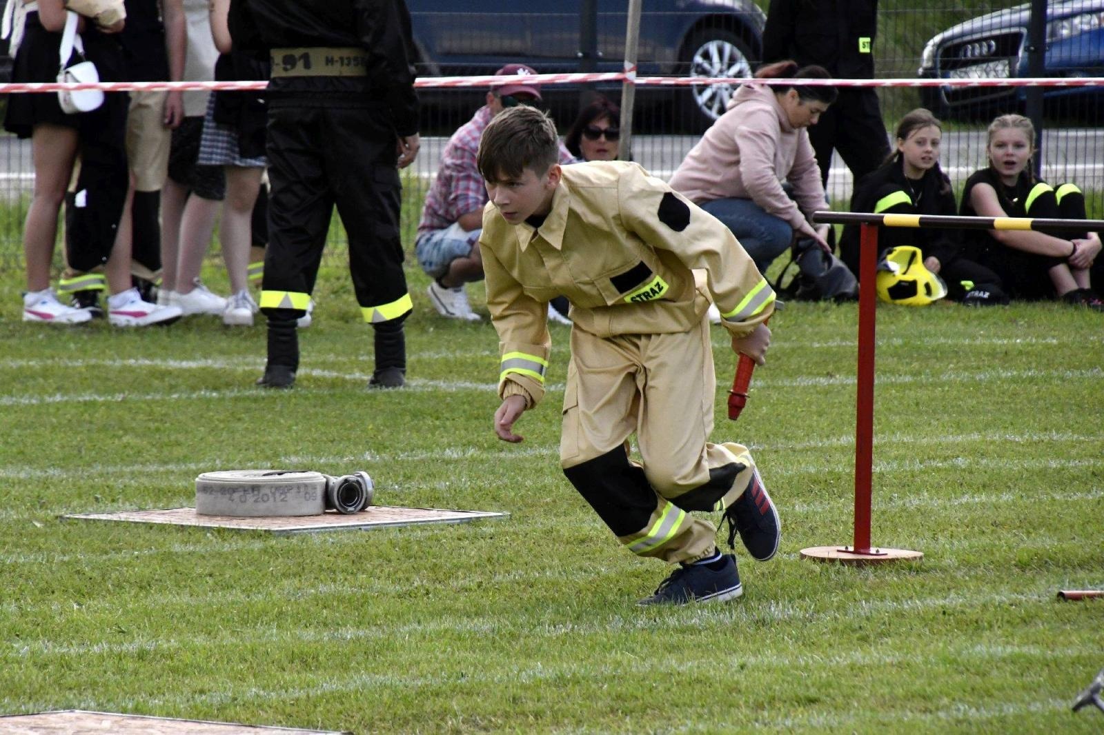 Zdjęcie w galerii na portalu naszraciborz.pl: Rudyszwałd na strażackim tronie w gminie Krzyżanowice wiadomości z regionu