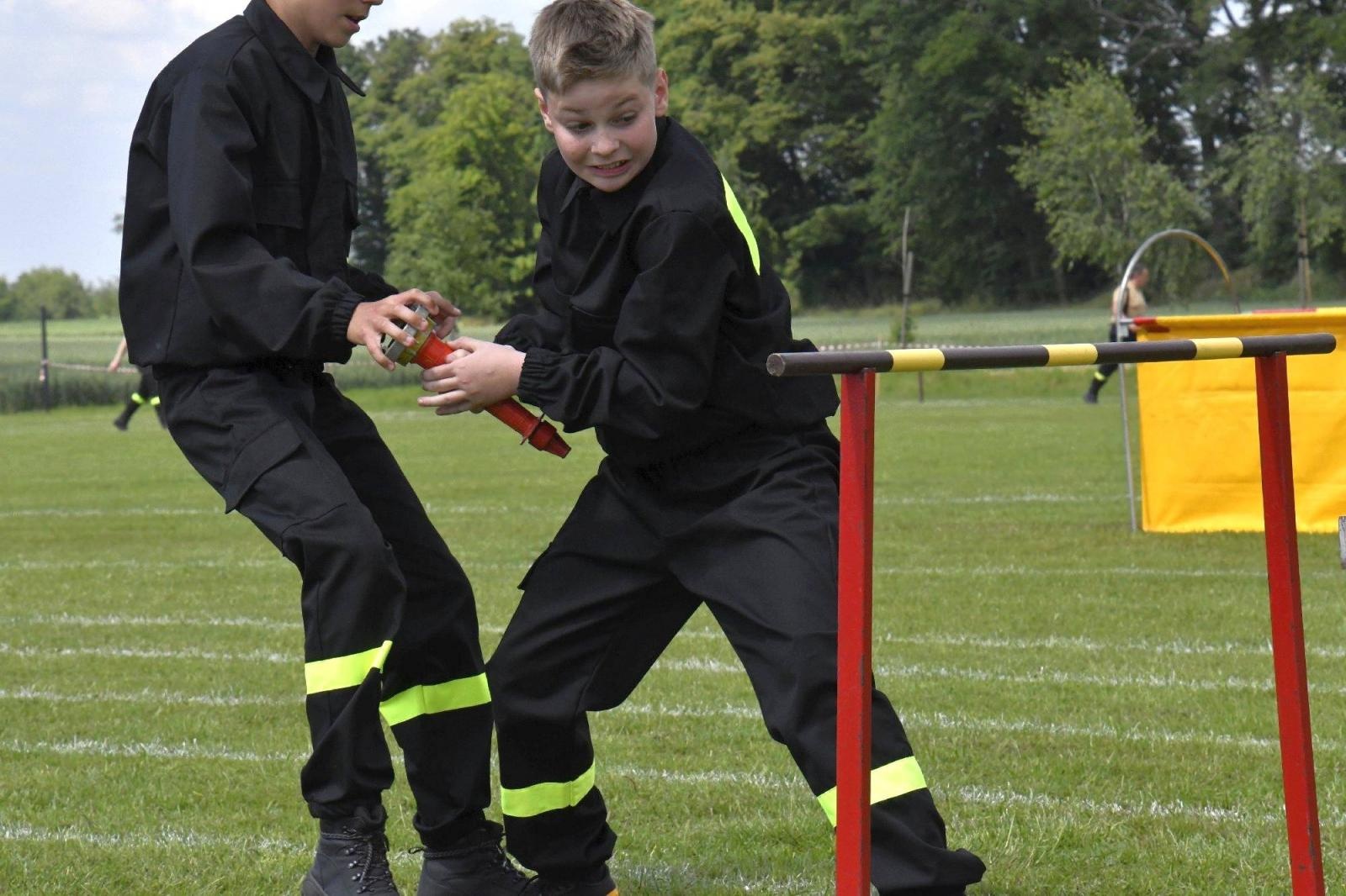 Zdjęcie w galerii na portalu naszraciborz.pl: Rudyszwałd na strażackim tronie w gminie Krzyżanowice wiadomości z regionu