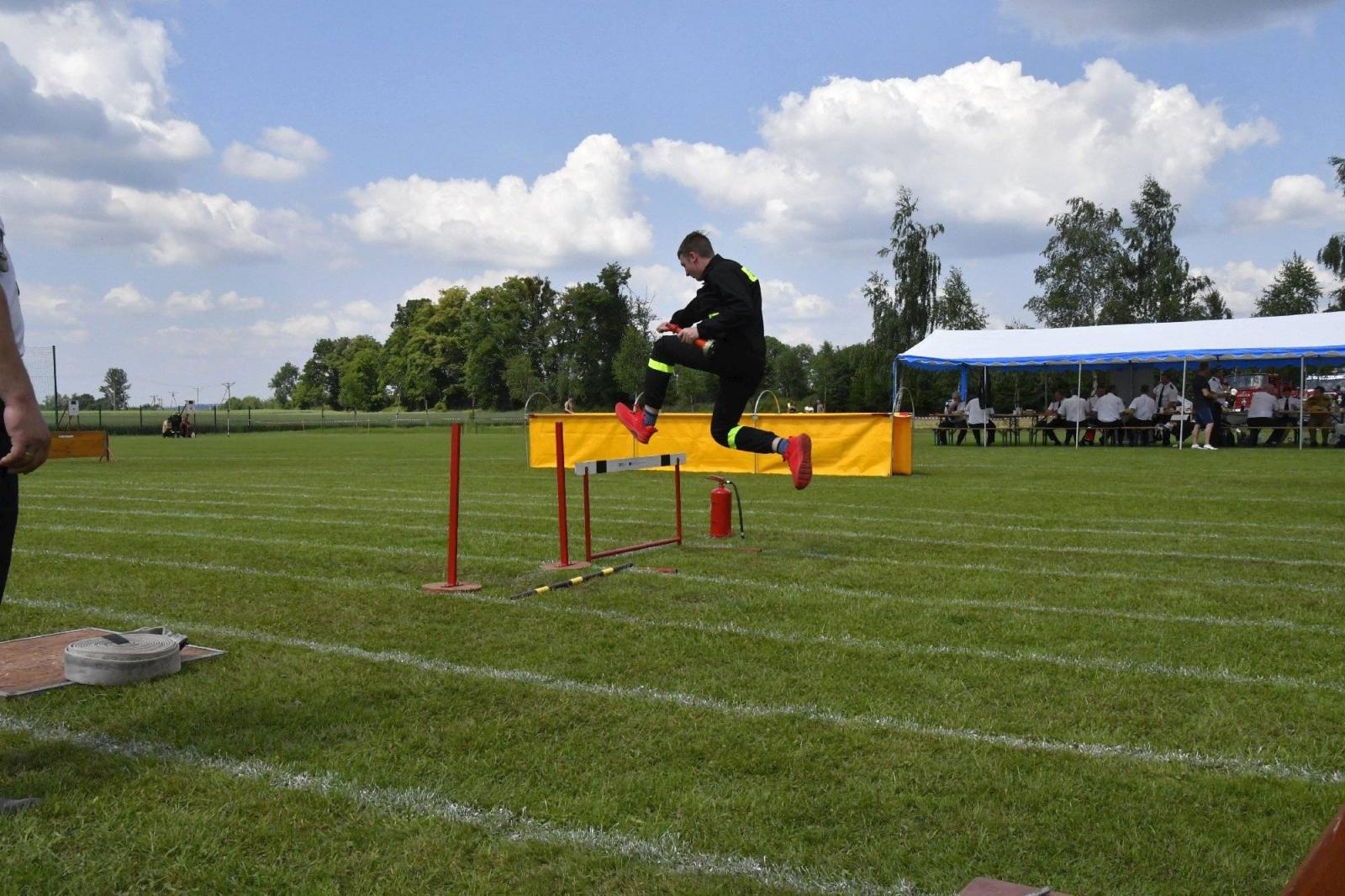Zdjęcie w galerii na portalu naszraciborz.pl: Rudyszwałd na strażackim tronie w gminie Krzyżanowice wiadomości z regionu