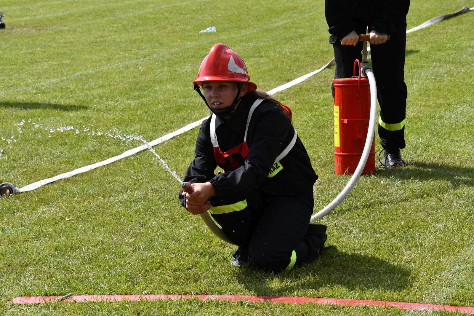 Zdjęcie w galerii na portalu naszraciborz.pl: Rudyszwałd na strażackim tronie w gminie Krzyżanowice wiadomości z regionu