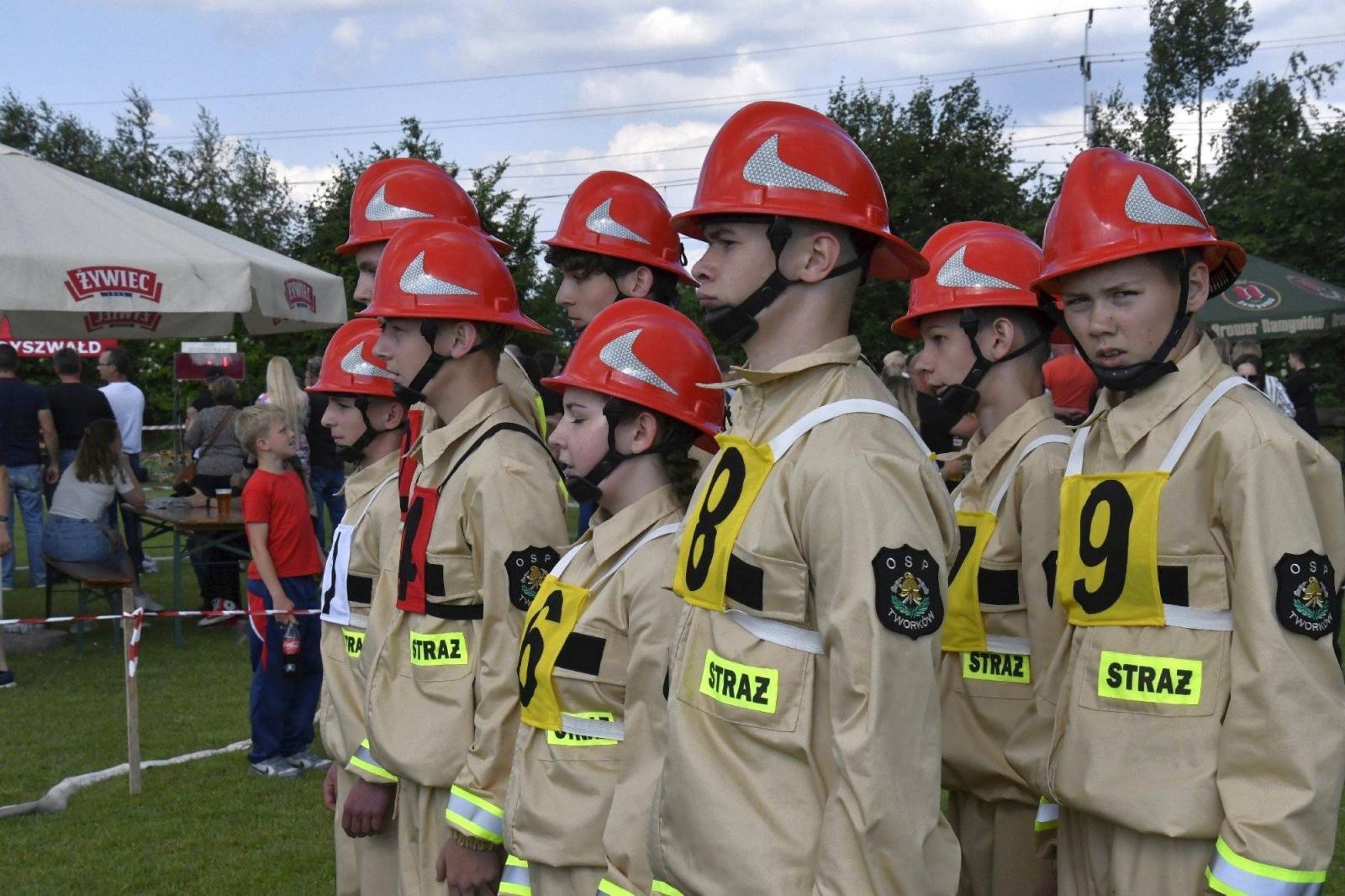 Zdjęcie w galerii na portalu naszraciborz.pl: Rudyszwałd na strażackim tronie w gminie Krzyżanowice wiadomości z regionu