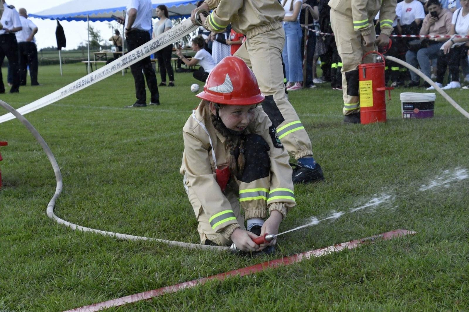 Zdjęcie w galerii na portalu naszraciborz.pl: Rudyszwałd na strażackim tronie w gminie Krzyżanowice wiadomości z regionu