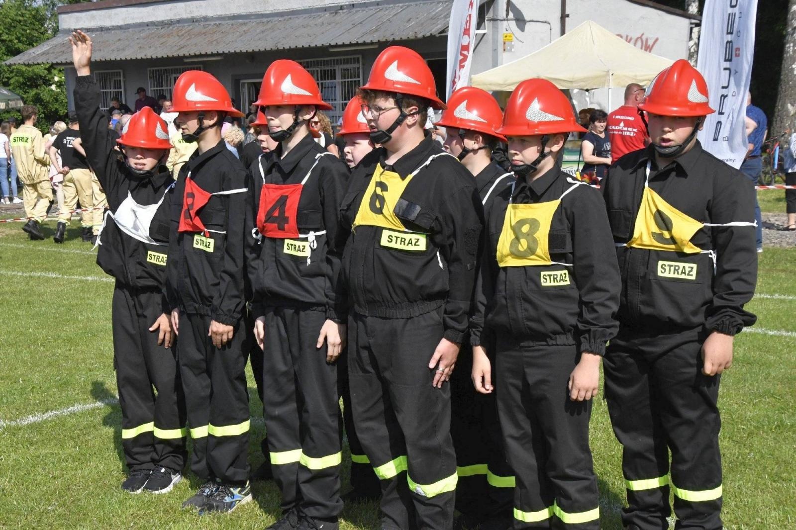 Zdjęcie w galerii na portalu naszraciborz.pl: Rudyszwałd na strażackim tronie w gminie Krzyżanowice wiadomości z regionu
