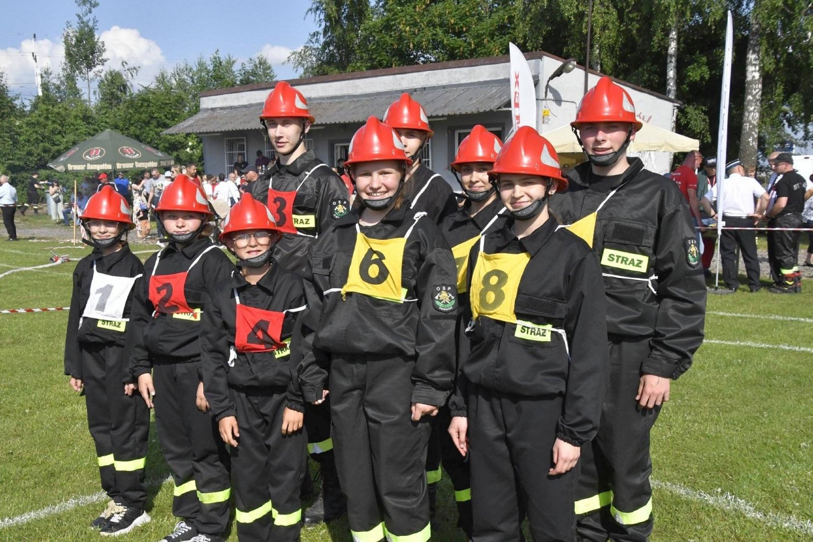 Zdjęcie w galerii na portalu naszraciborz.pl: Rudyszwałd na strażackim tronie w gminie Krzyżanowice wiadomości z regionu