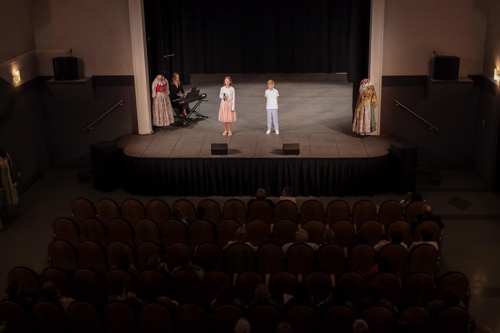 Zdjęcie w galerii na portalu naszraciborz.pl: Trojok Śląski, czyli święto śląskiej pieśni chóralnej w Raciborzu [FOTO i WIDEO] wiadomości z regionu