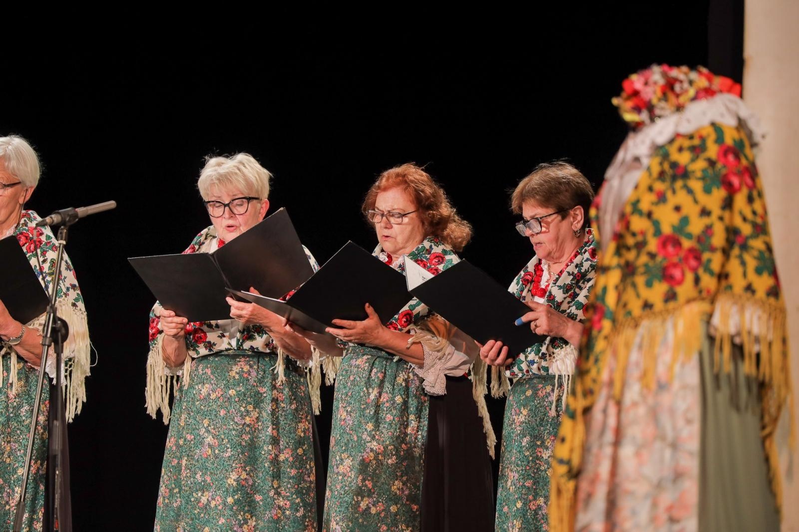 Zdjęcie w galerii na portalu naszraciborz.pl: Trojok Śląski, czyli święto śląskiej pieśni chóralnej w Raciborzu [FOTO i WIDEO] wiadomości z regionu
