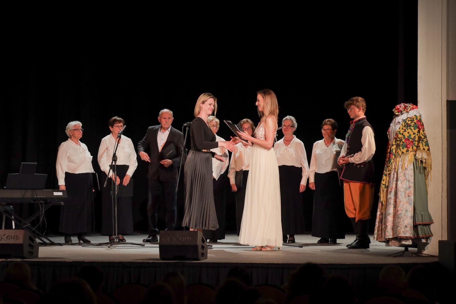 Zdjęcie w galerii na portalu naszraciborz.pl: Trojok Śląski, czyli święto śląskiej pieśni chóralnej w Raciborzu [FOTO i WIDEO] wiadomości z regionu