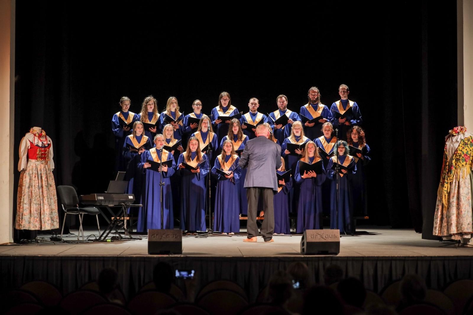 Zdjęcie w galerii na portalu naszraciborz.pl: Trojok Śląski, czyli święto śląskiej pieśni chóralnej w Raciborzu [FOTO i WIDEO] wiadomości z regionu
