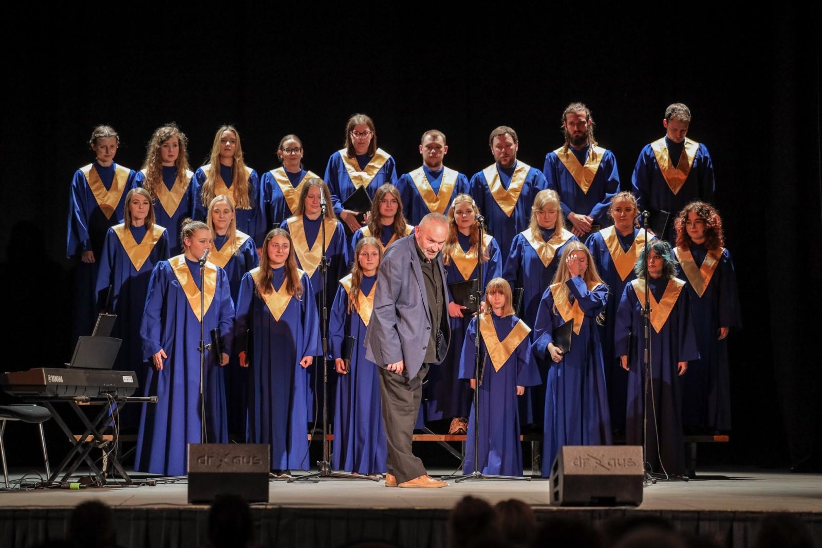 Zdjęcie w galerii na portalu naszraciborz.pl: Trojok Śląski, czyli święto śląskiej pieśni chóralnej w Raciborzu [FOTO i WIDEO] wiadomości z regionu