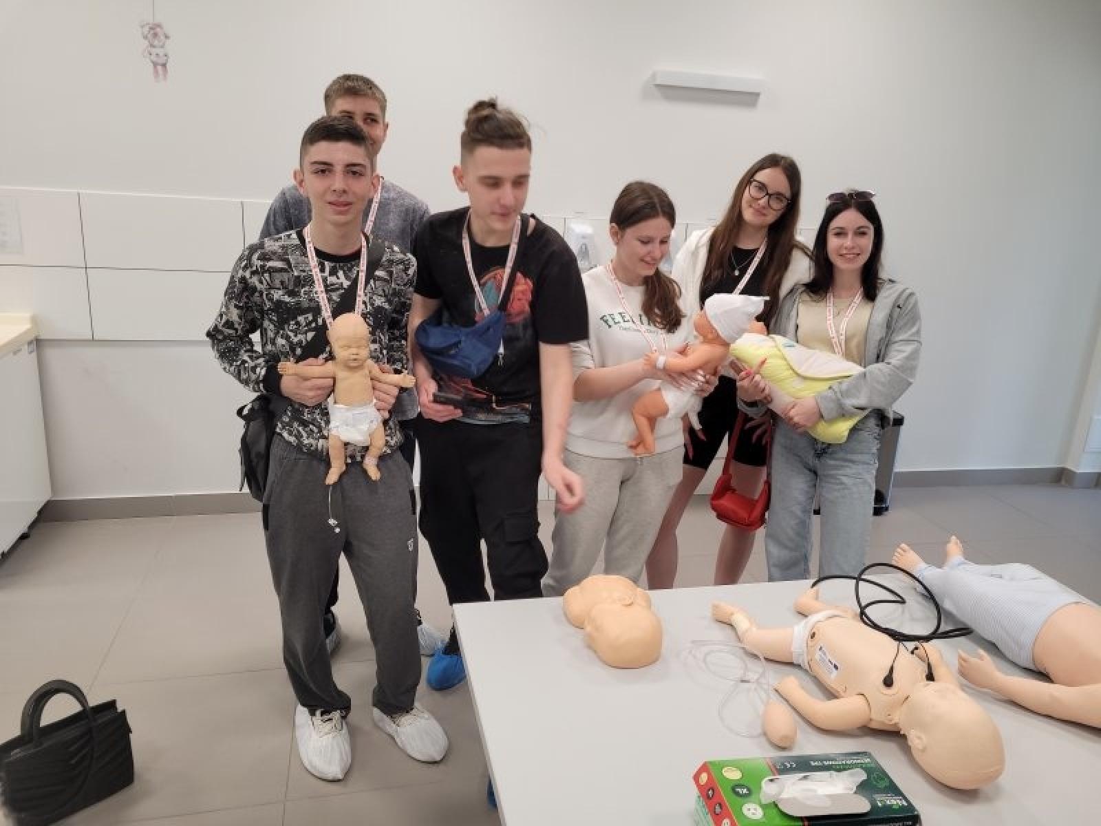 Zdjęcie w galerii na portalu naszraciborz.pl: Dzieci ukraińskich żołnierzy z partnerskiej Tyśmienicy wypoczywały w Raciborzu wiadomości z regionu