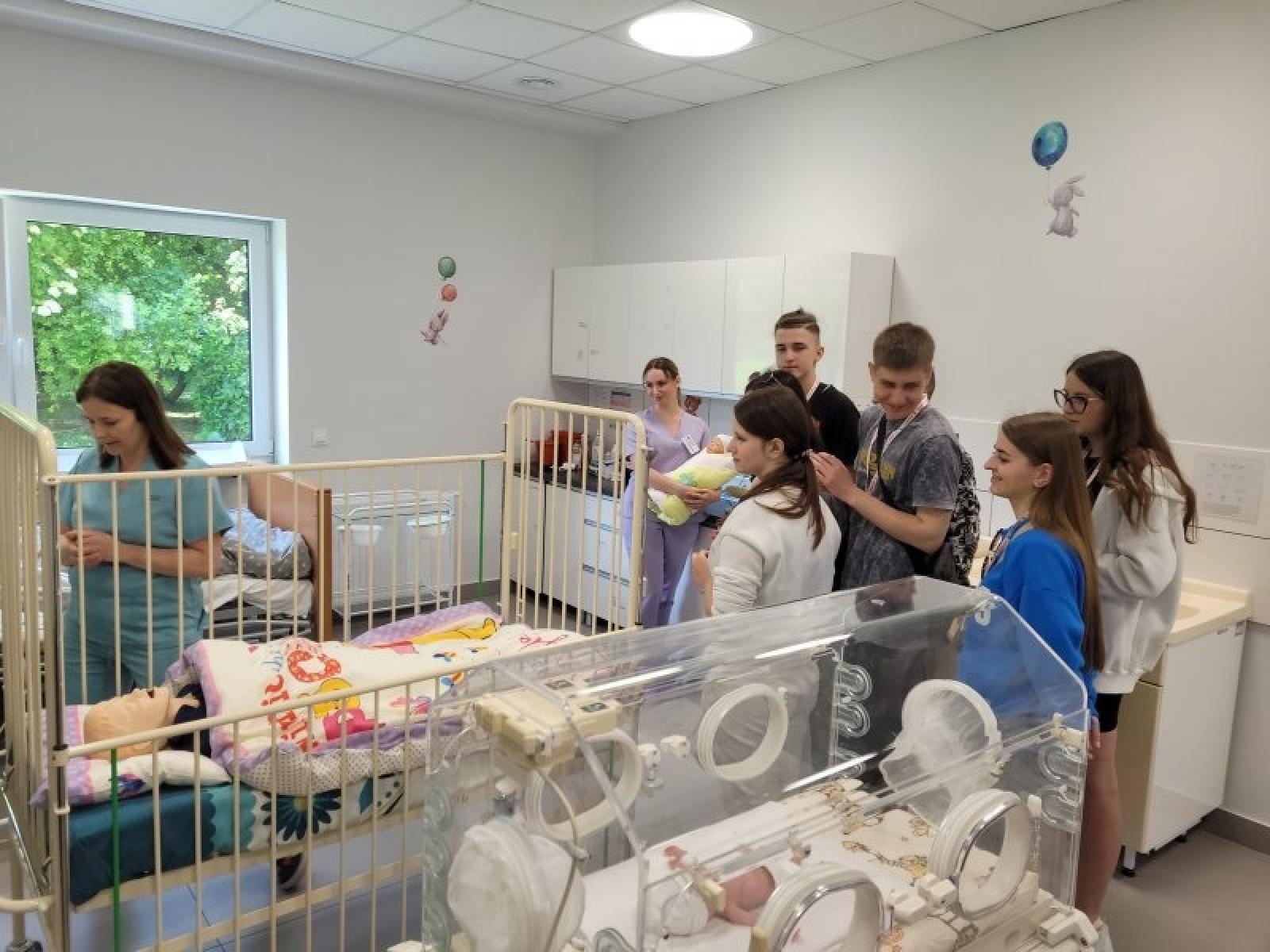 Zdjęcie w galerii na portalu naszraciborz.pl: Dzieci ukraińskich żołnierzy z partnerskiej Tyśmienicy wypoczywały w Raciborzu wiadomości z regionu