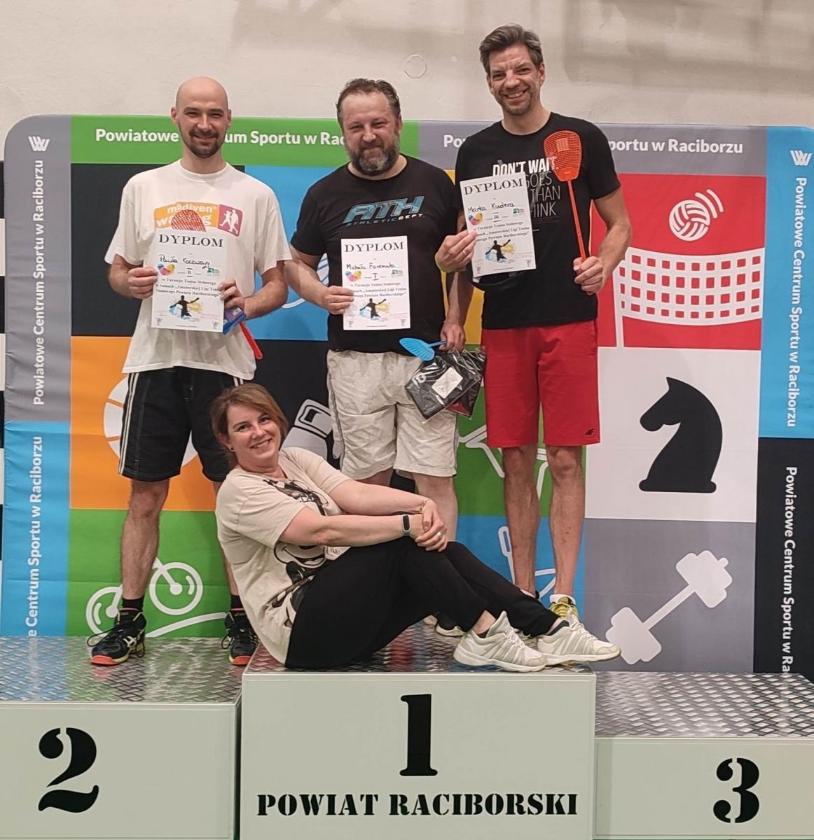 Zdjęcie w galerii na portalu naszraciborz.pl: Finał Amatorskiej Ligi Tenisa Stołowego  wiadomości z regionu