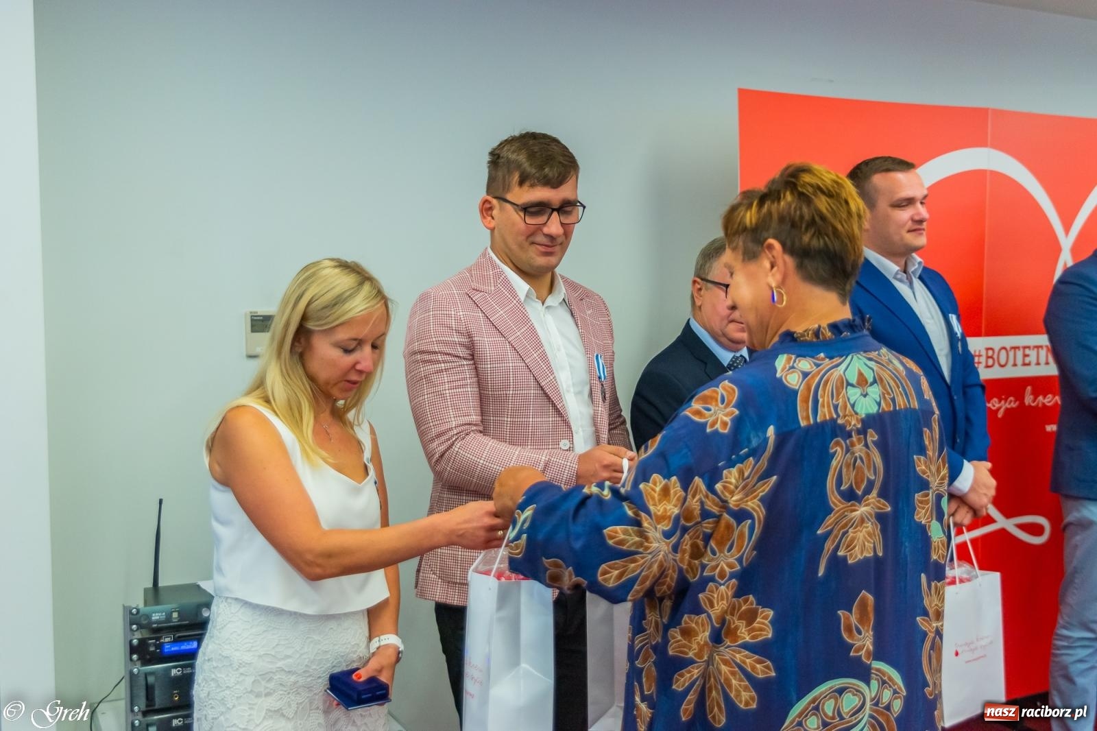 Zdjęcie w galerii na portalu naszraciborz.pl: Krwiodawcy to cisi bohaterowie. Światowy Dzień Krwiodawstwa w Raciborzu [FOTO i WIDEO] wiadomości z regionu