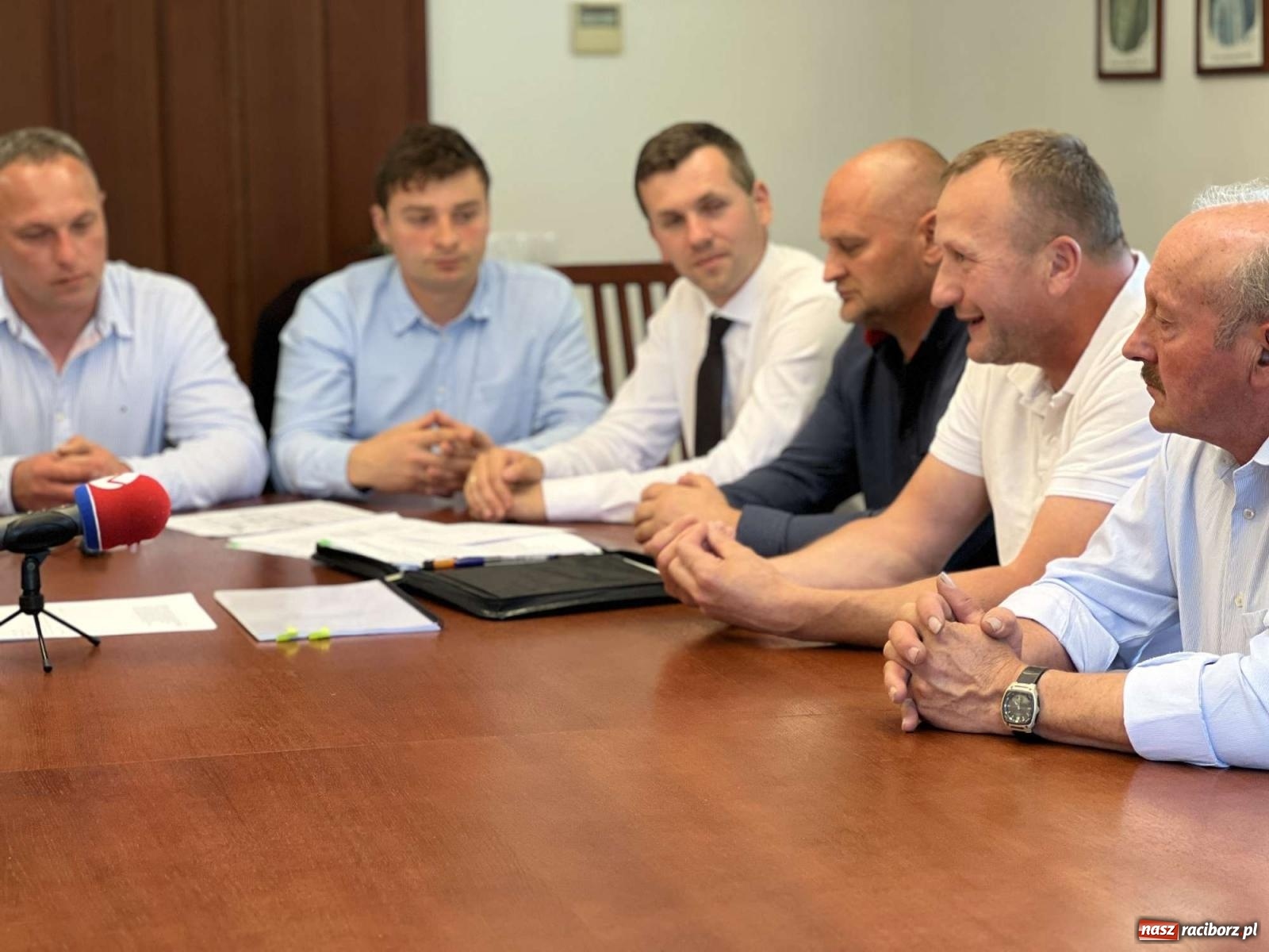 Zdjęcie w galerii na portalu naszraciborz.pl: Rolnicy czekają na ziemię, a Agromax ma postanowienie wiadomości z regionu