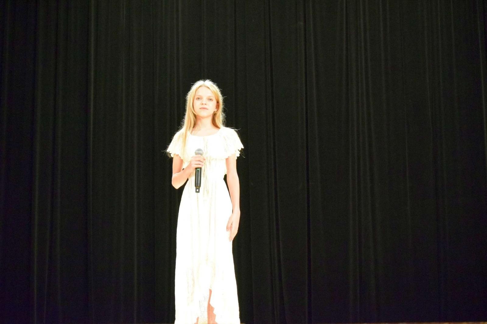 Zdjęcie w galerii na portalu naszraciborz.pl: Gala laureatów XIII Powiatowego Festiwalu Twórczości Artystycznej wiadomości z regionu