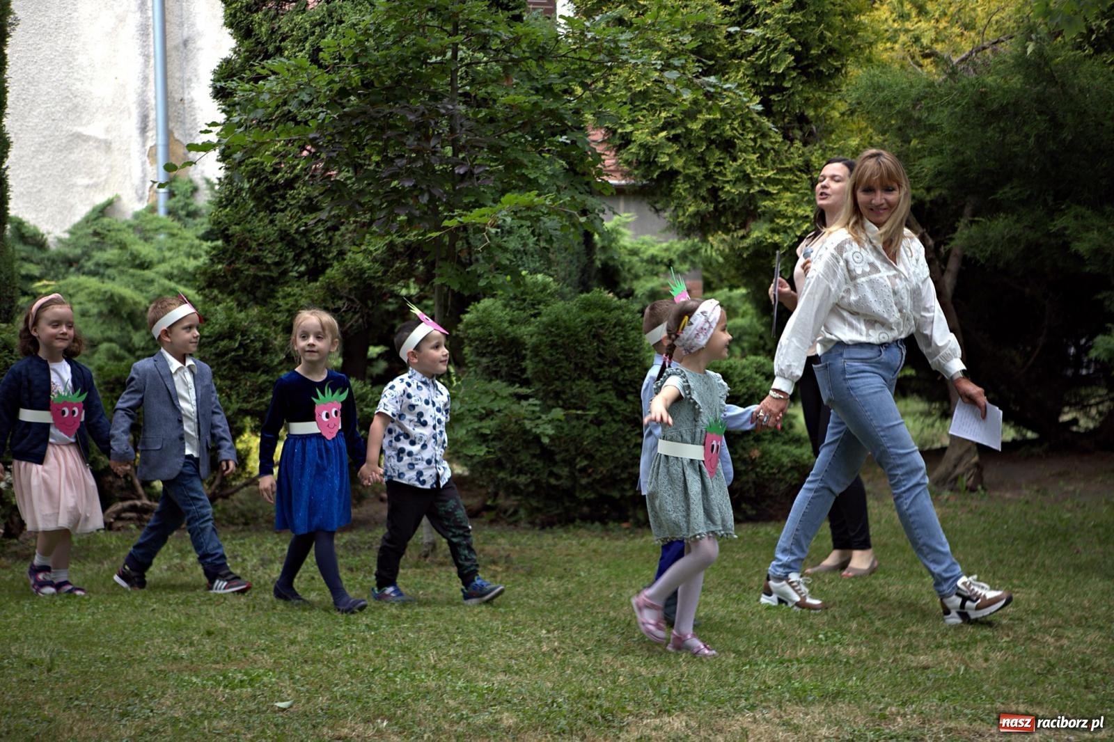 Zdjęcie w galerii na portalu naszraciborz.pl:  II Festyn Rodzinny w Przedszkolu nr 13 [FOTO i WIDEO] wiadomości z regionu